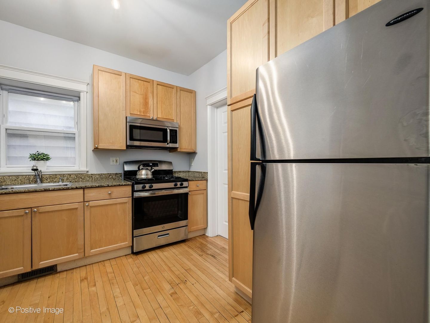 3803 N Ravenswood Avenue Unit: 1