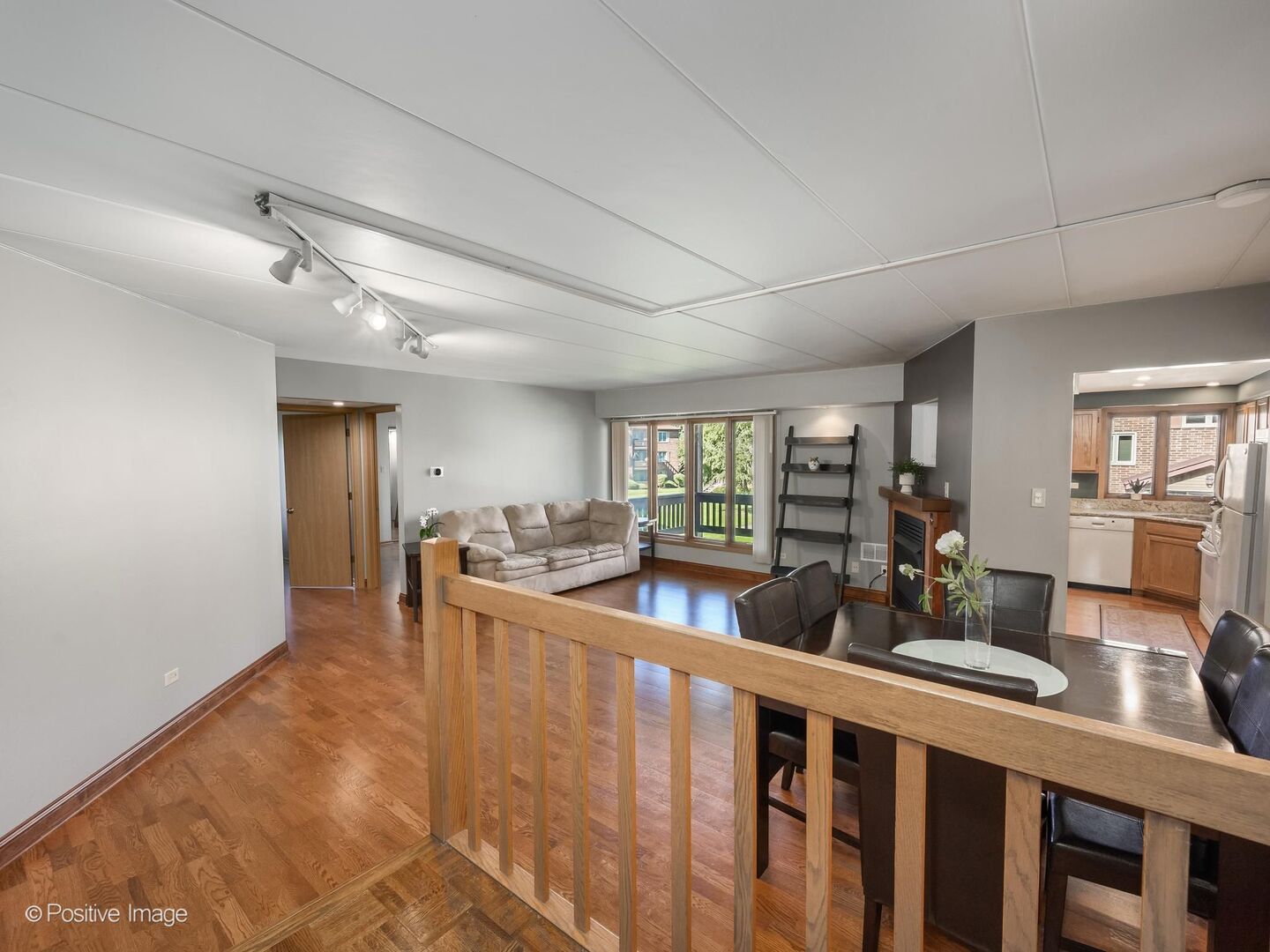 17242 Ridgeland Avenue Unit: 2N