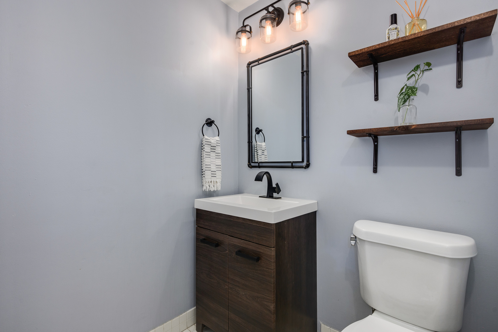331 S PEORIA Street Unit: 405
