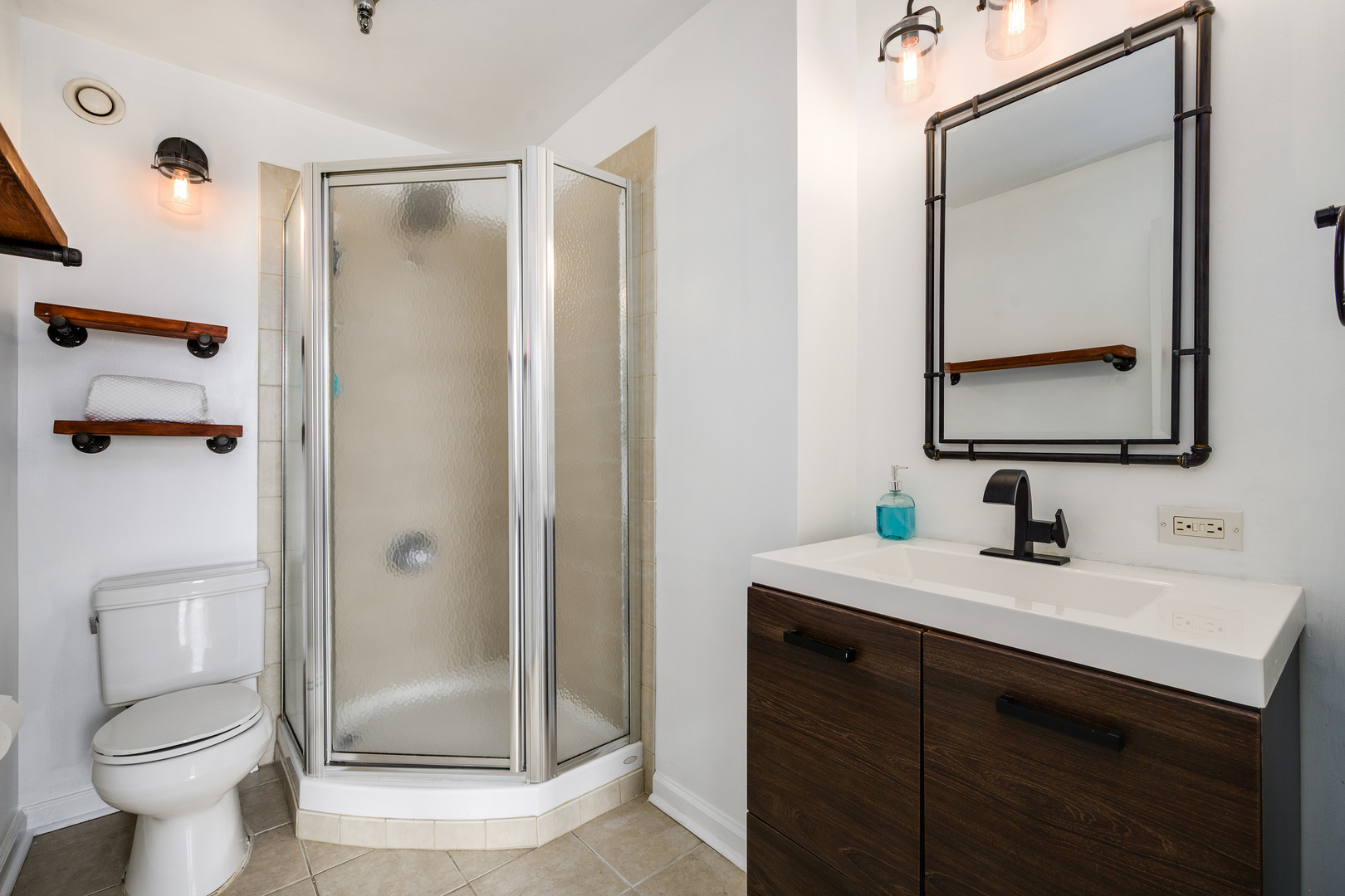 331 S PEORIA Street Unit: 405