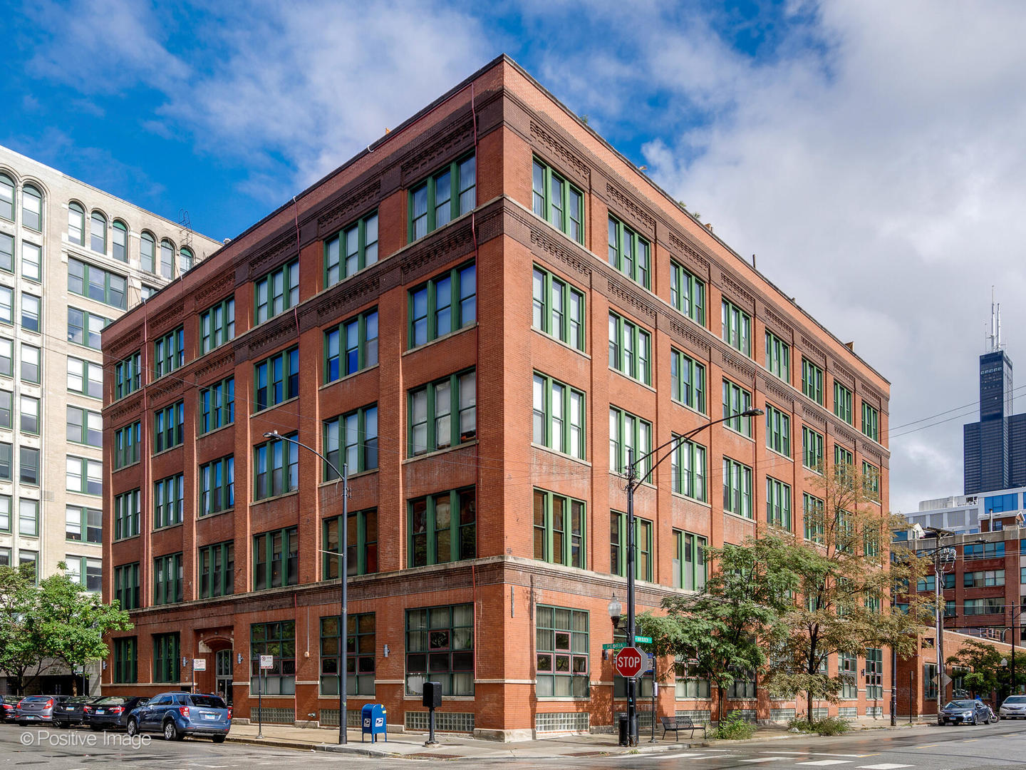 331 S PEORIA Street Unit: 405