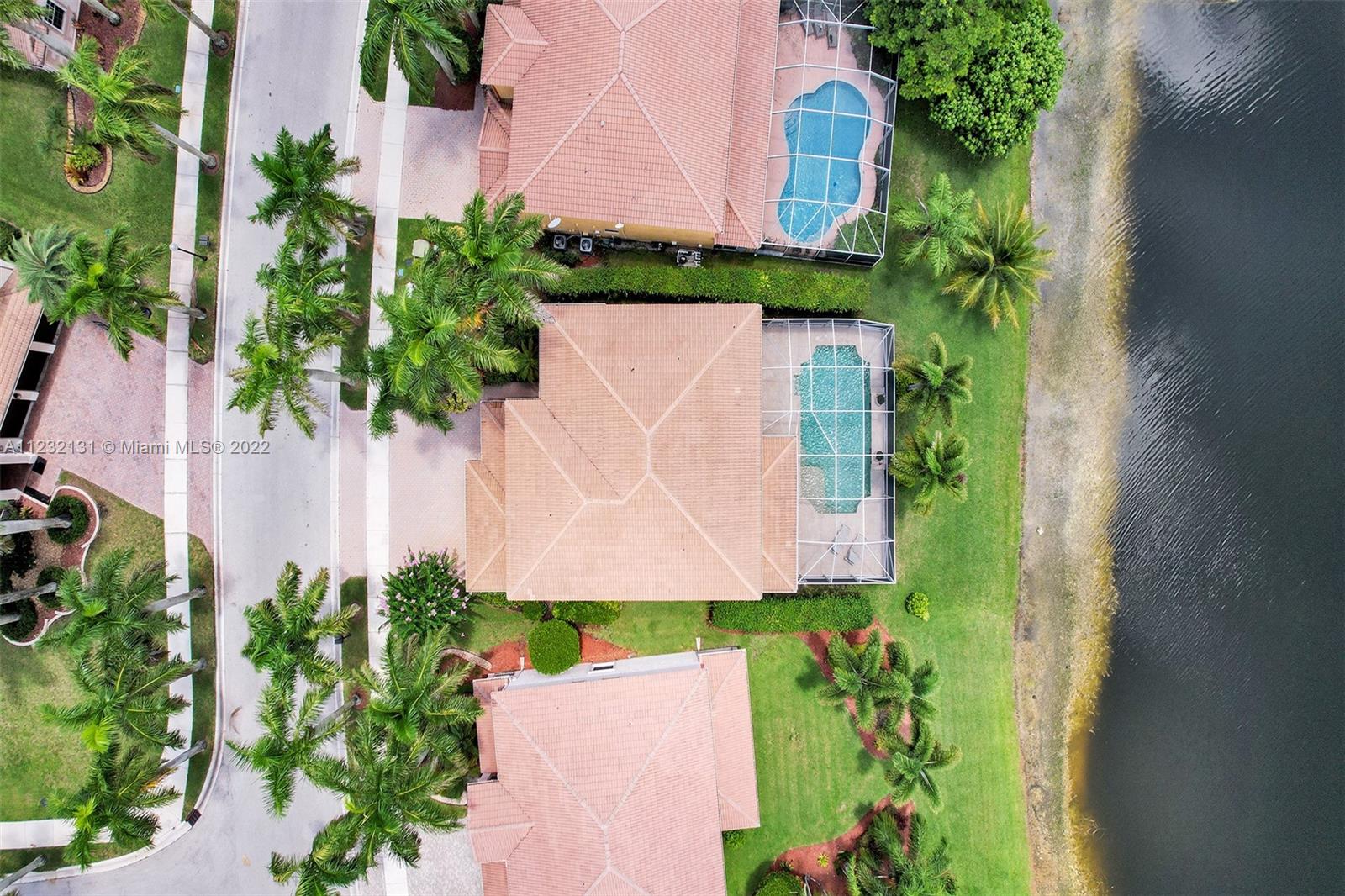 1239 Leeward Way