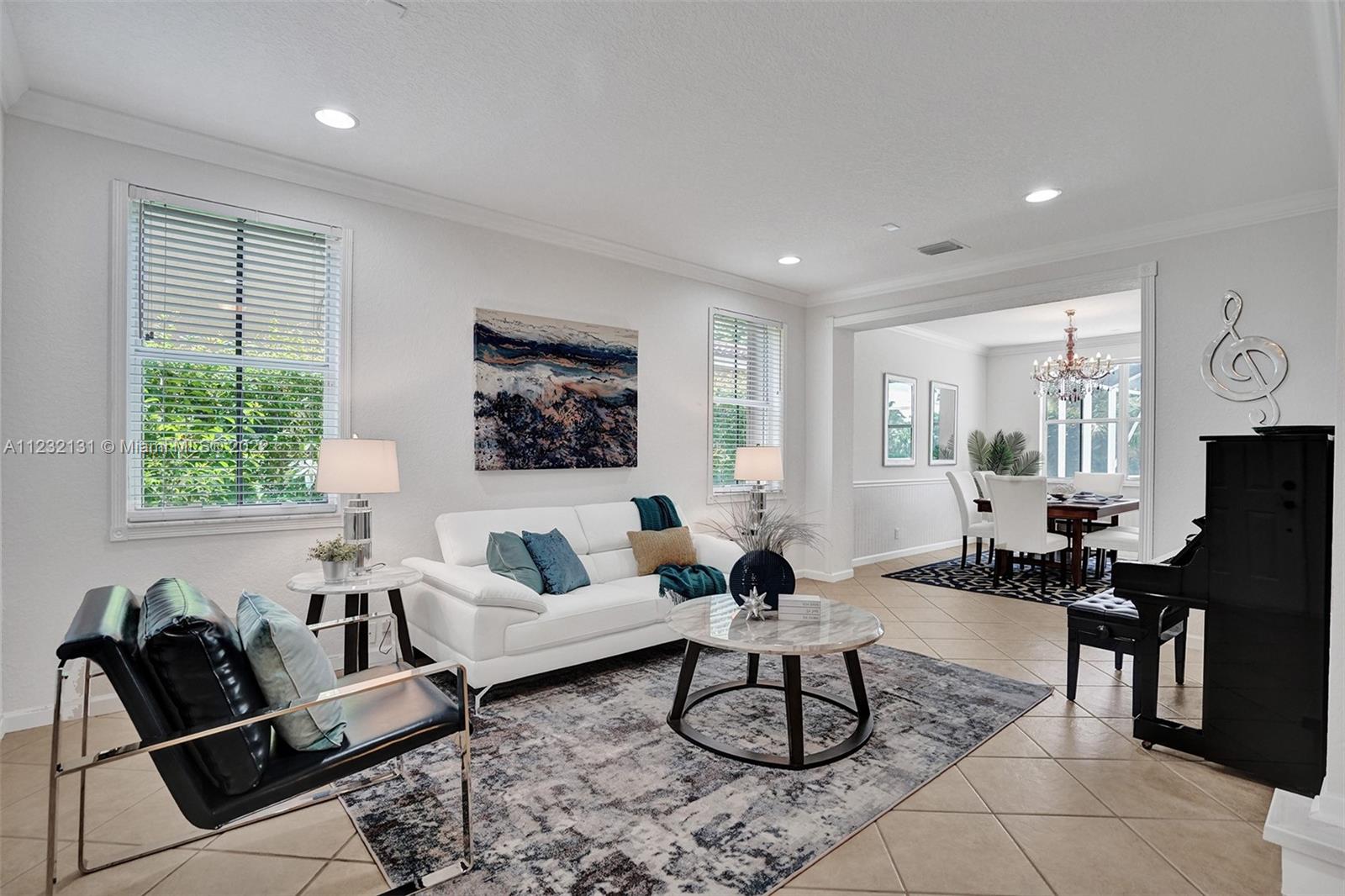 1239 Leeward Way