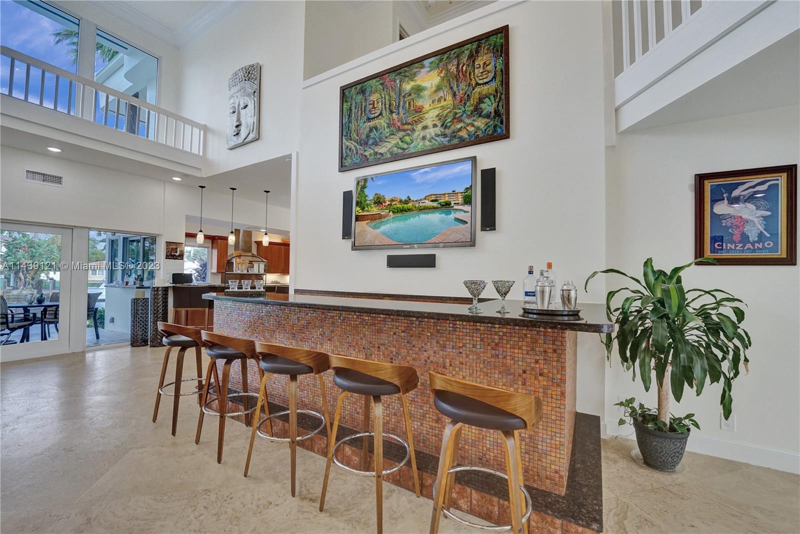 1247 Seminole Dr Unit: 1247