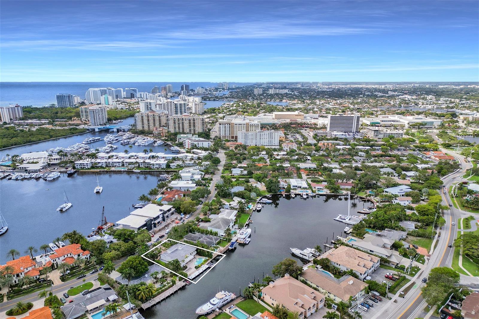 1247 Seminole Dr Unit: 1247