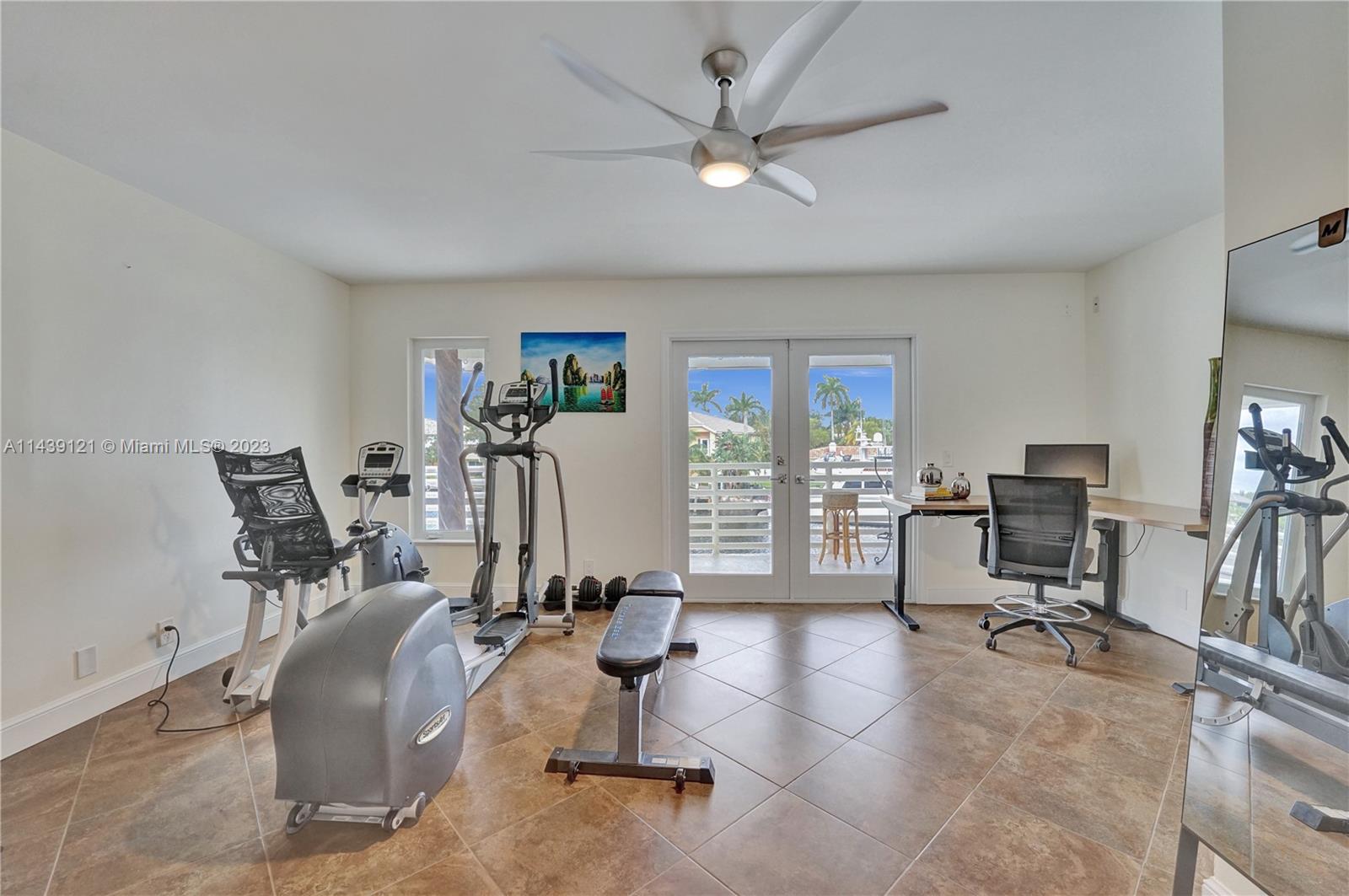 1247 Seminole Dr Unit: 1247