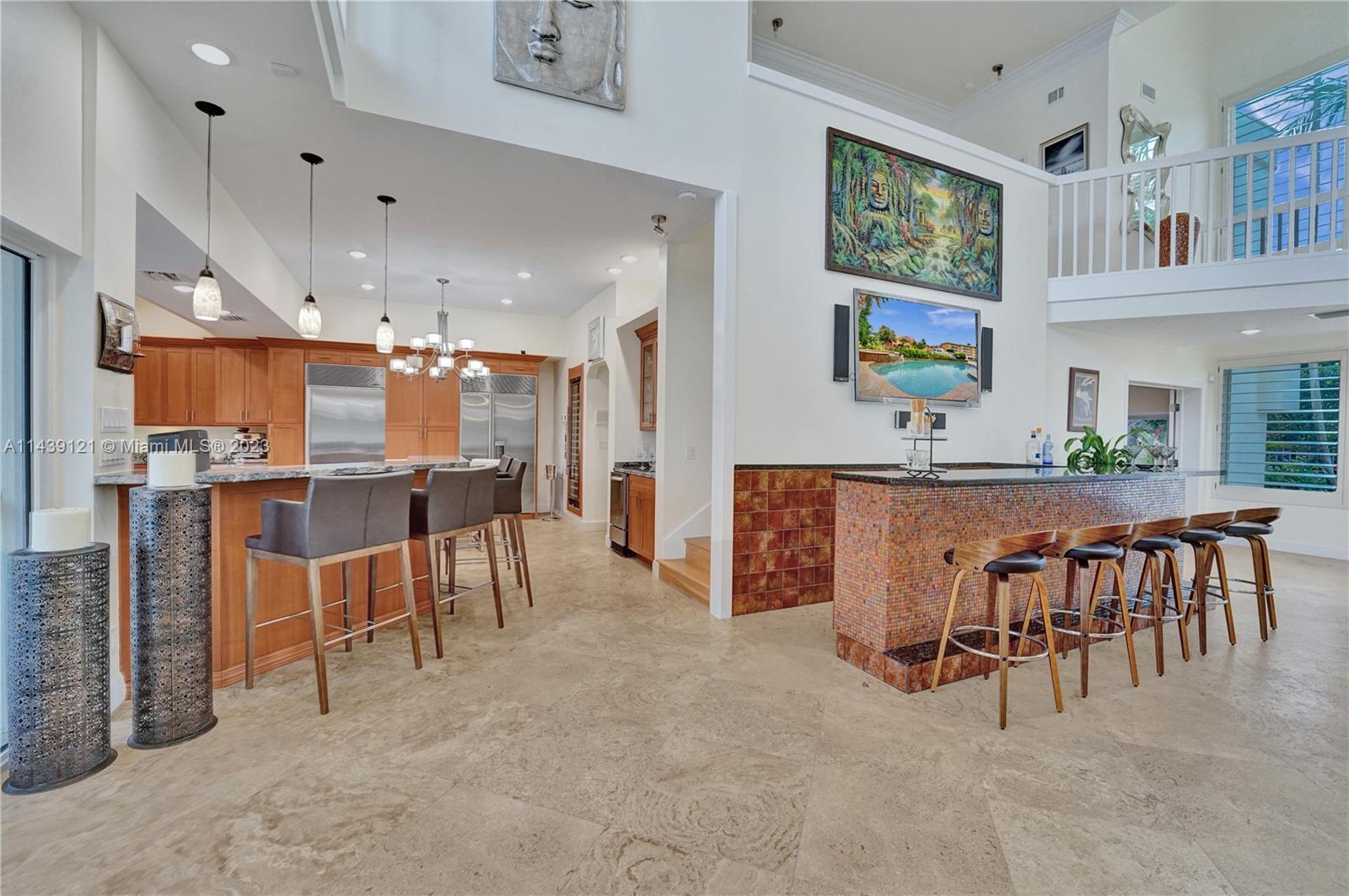 1247 Seminole Dr Unit: 1247