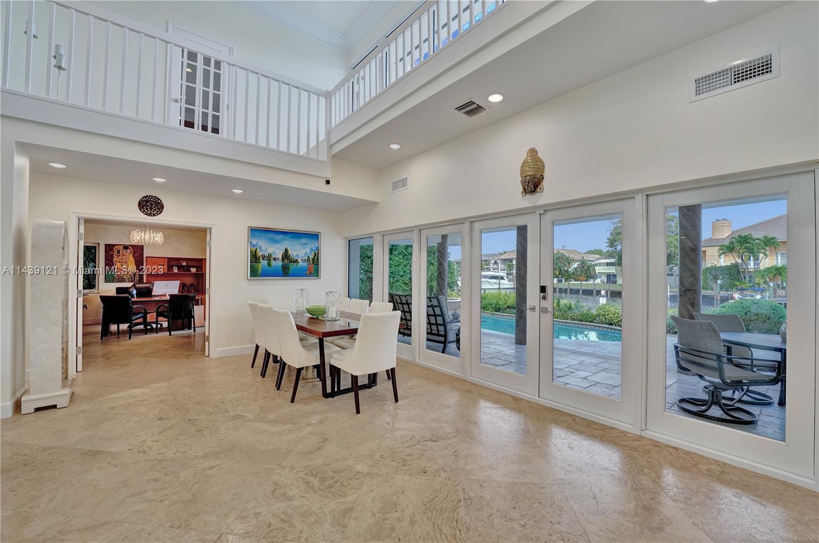 1247 Seminole Dr Unit: 1247