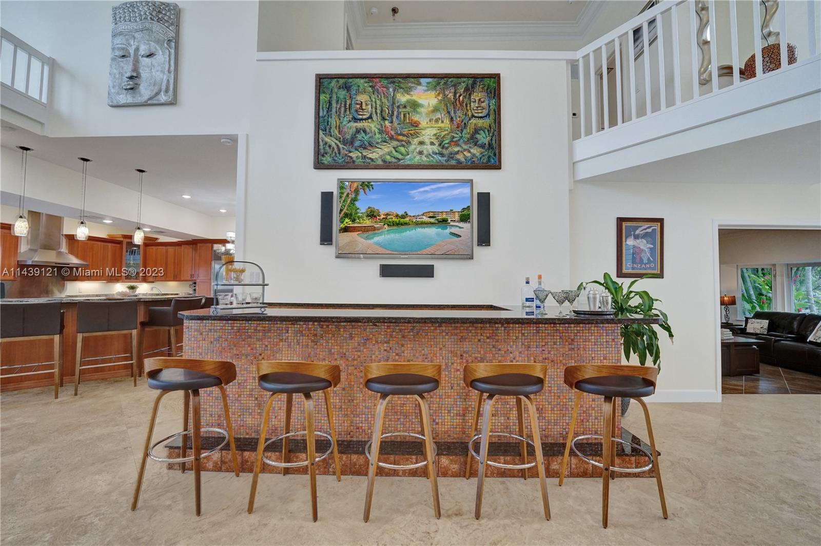 1247 Seminole Dr Unit: 1247