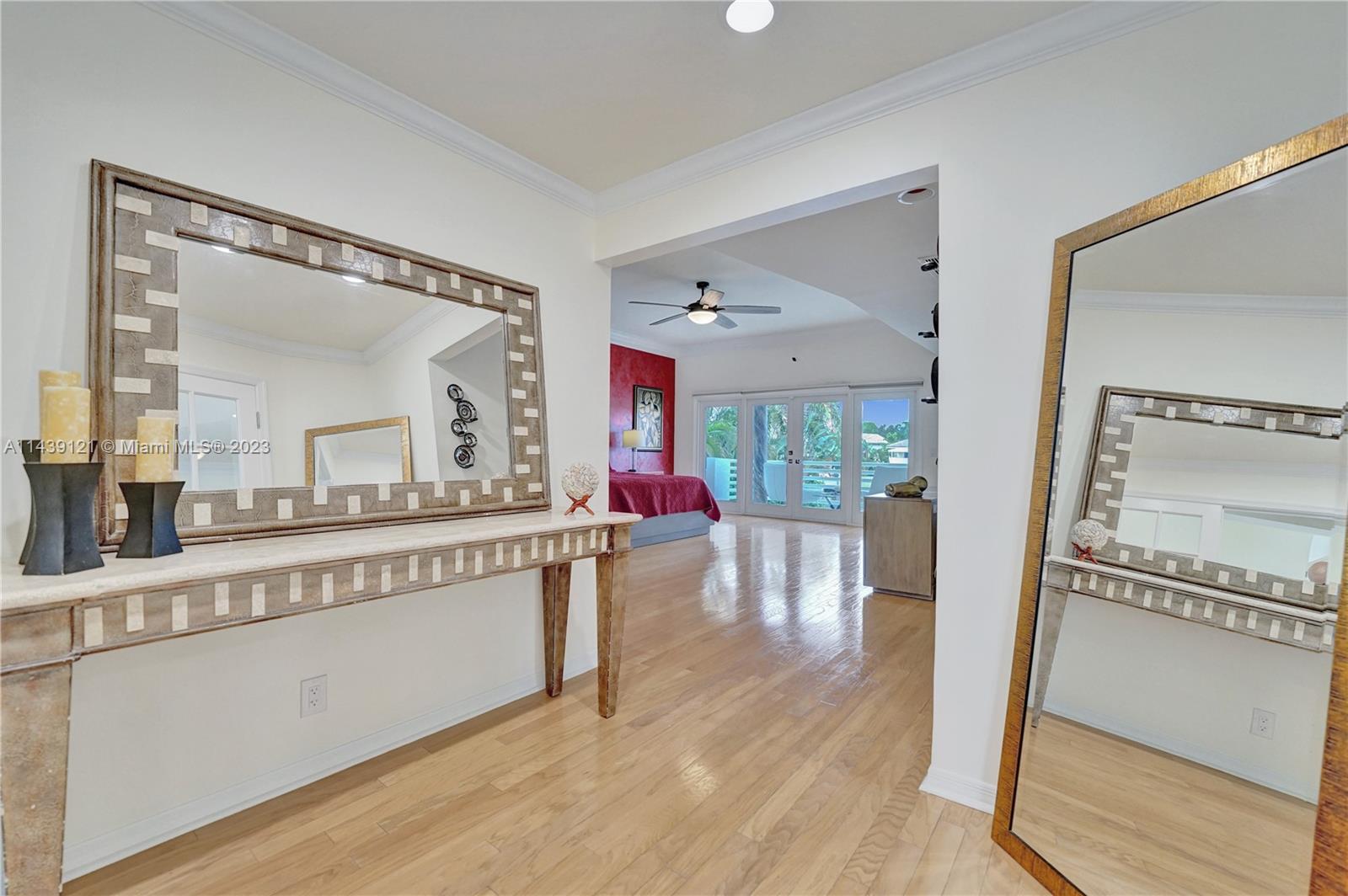1247 Seminole Dr Unit: 1247