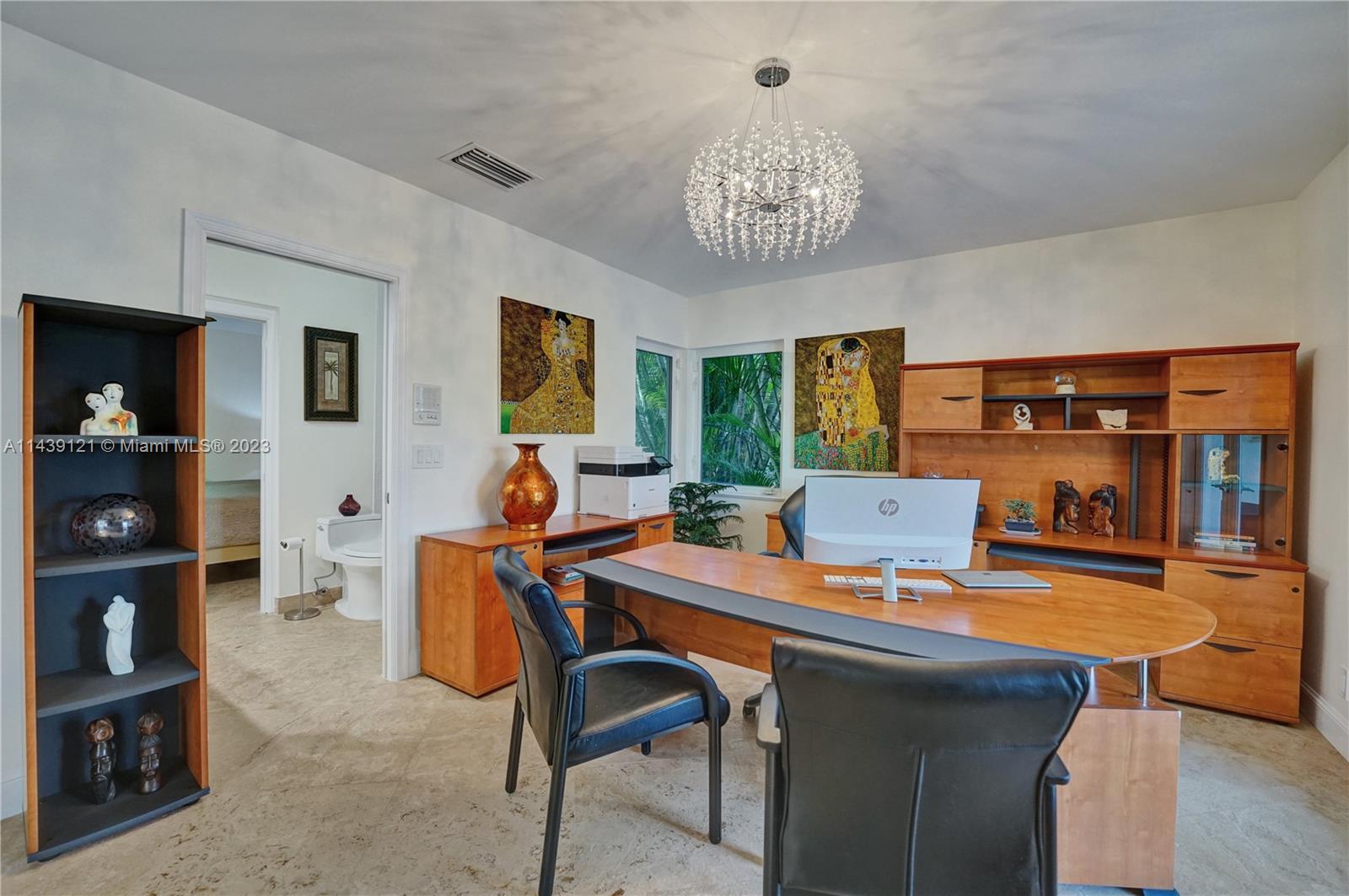1247 Seminole Dr Unit: 1247