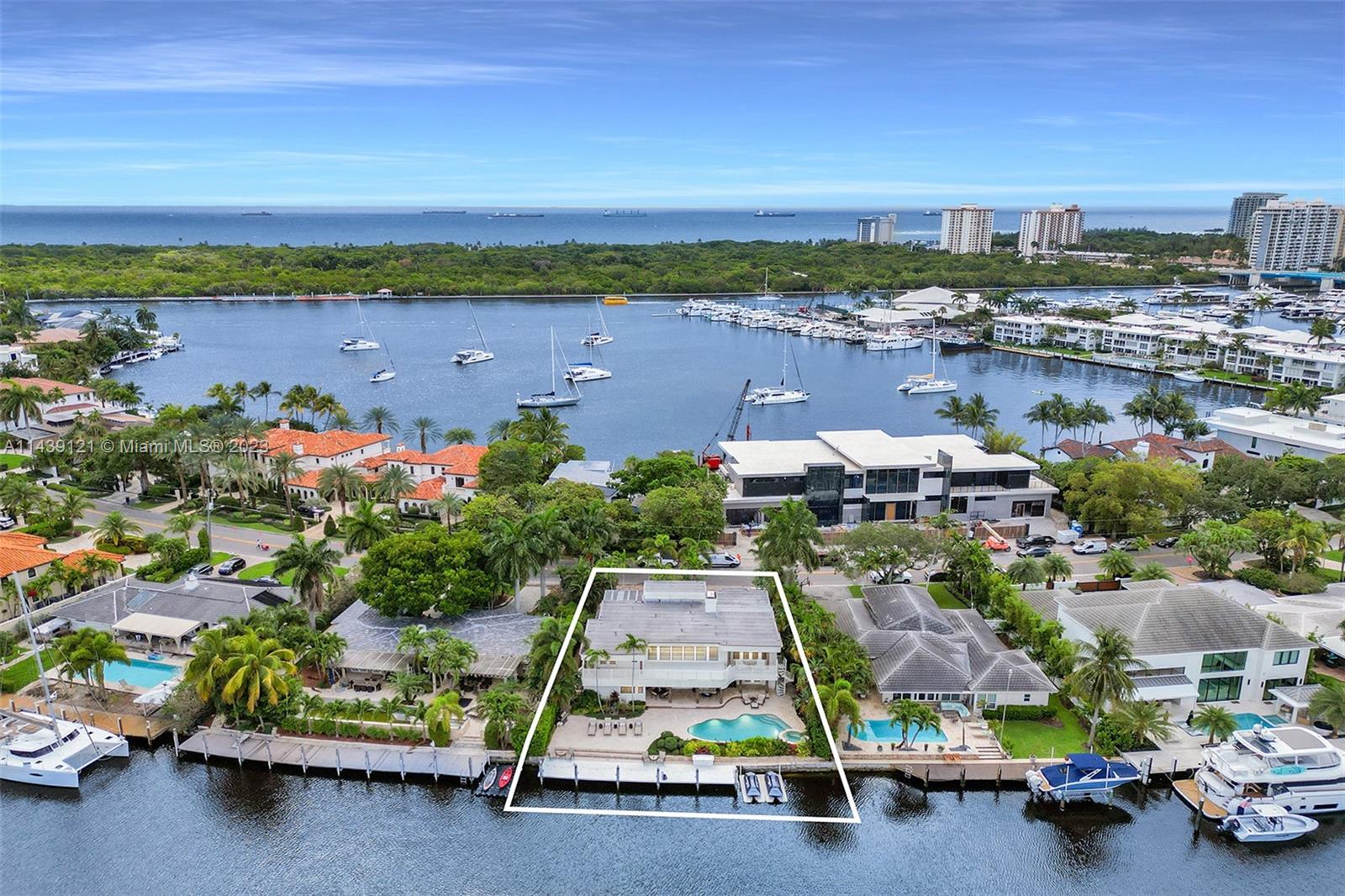 1247 Seminole Dr Unit: 1247
