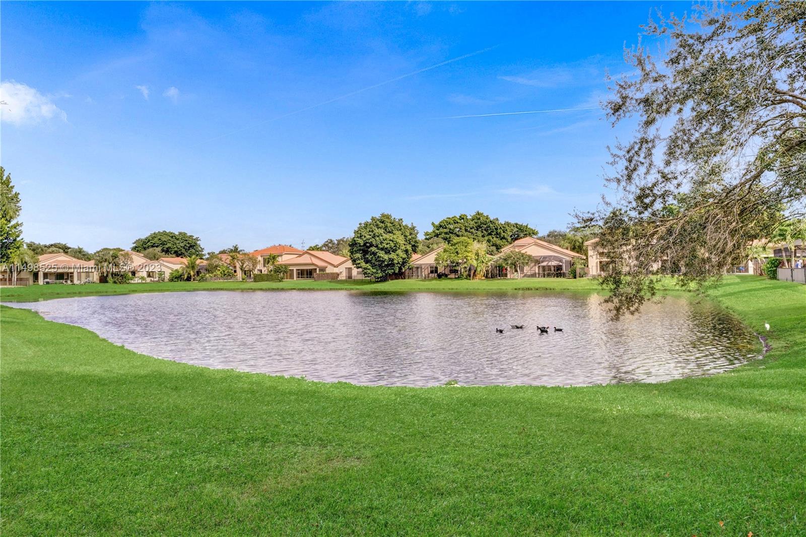 1410 NW 104th Ave