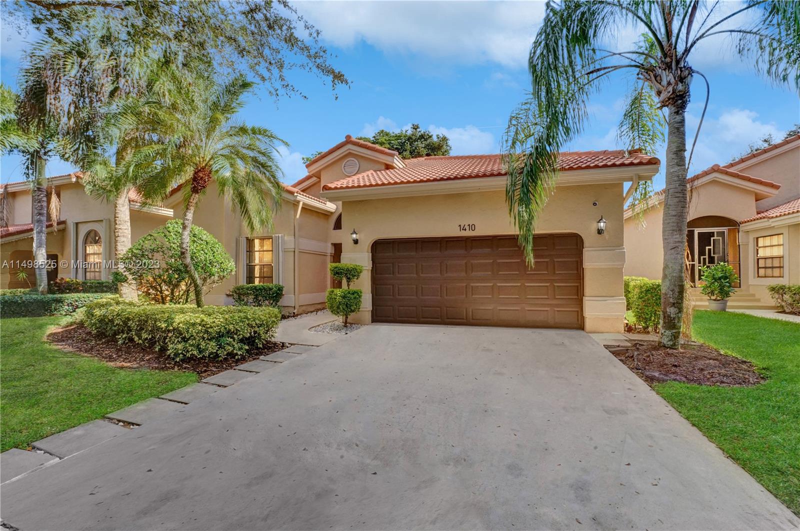 1410 NW 104th Ave