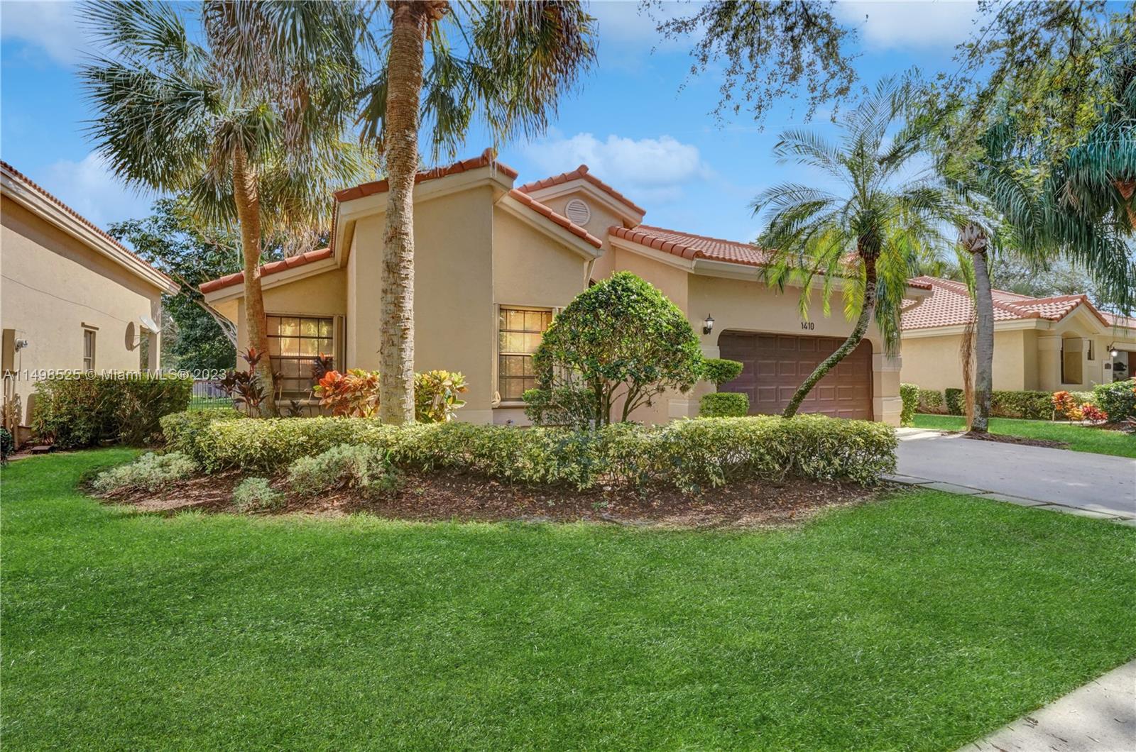 1410 NW 104th Ave
