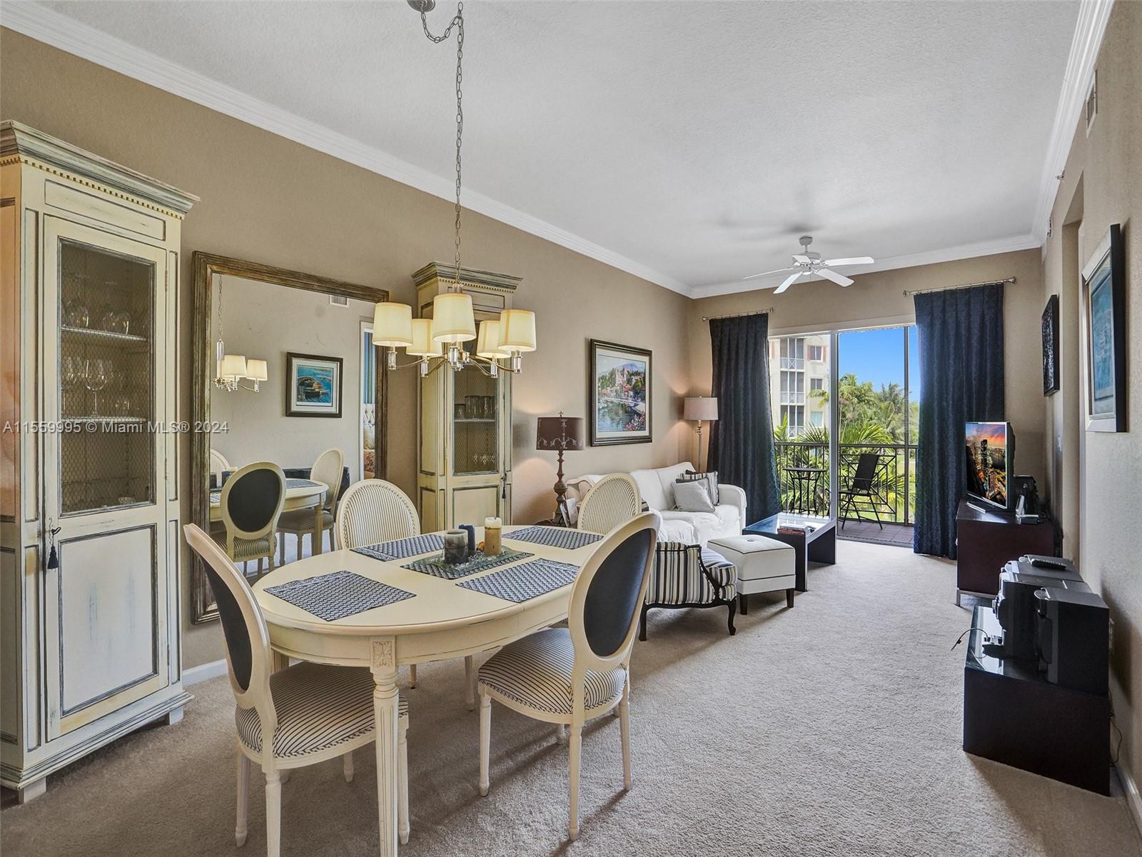 3500 Oaks Clubhouse Dr # 303