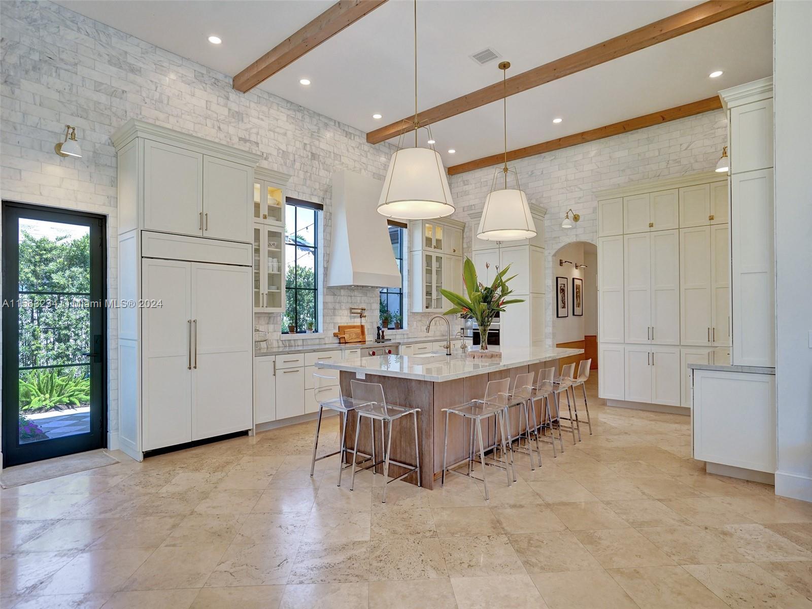 2497 Poinciana Dr