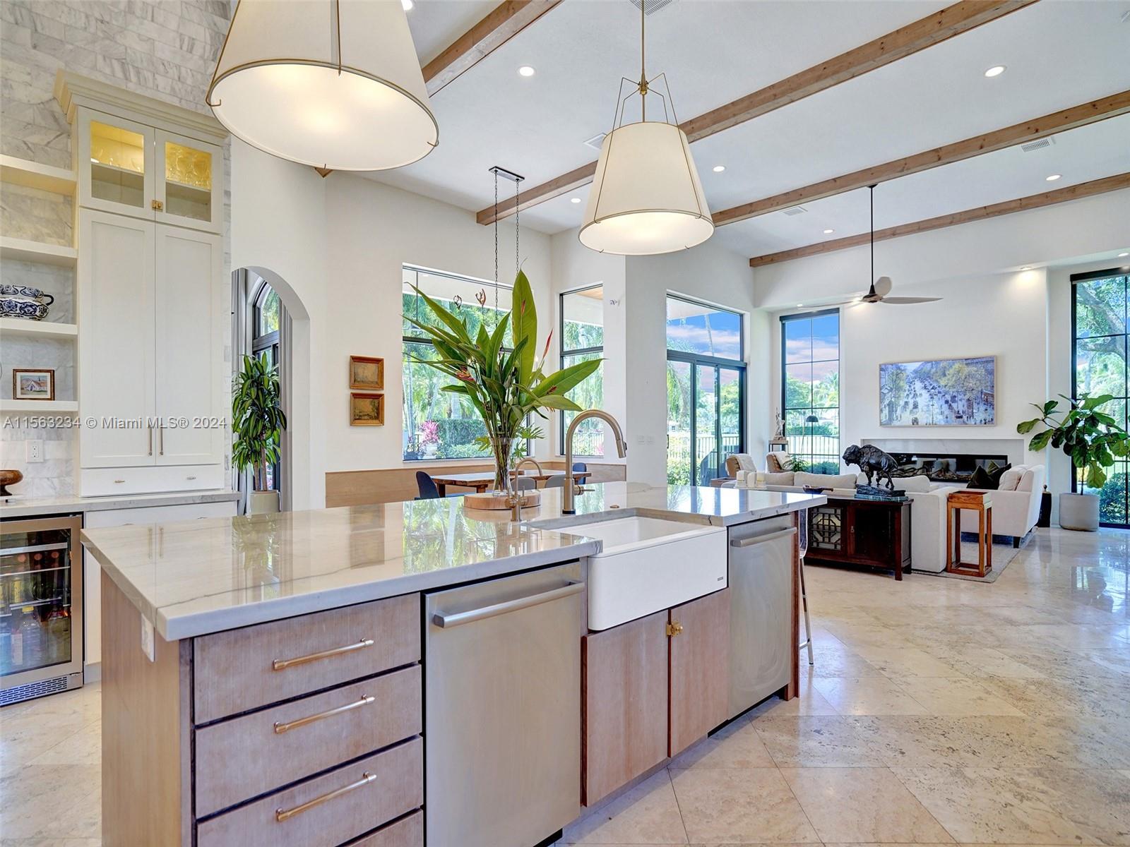 2497 Poinciana Dr