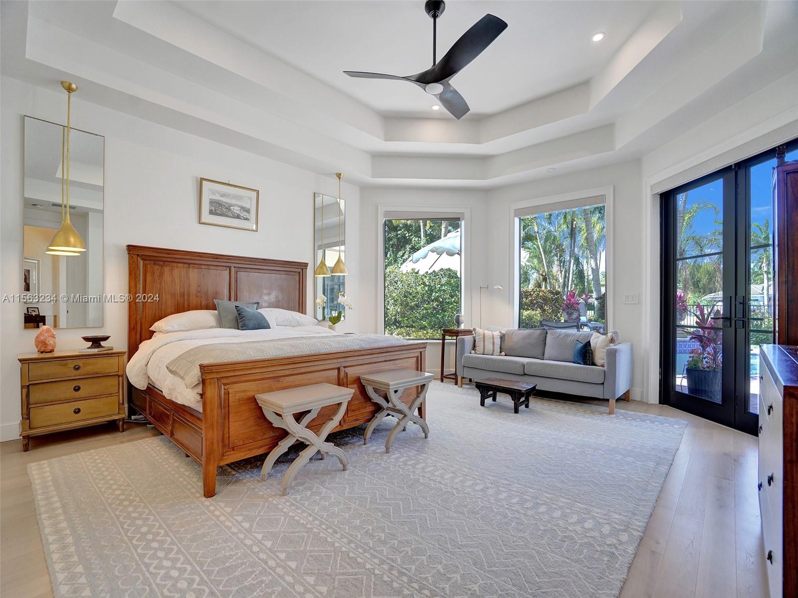 2497 Poinciana Dr