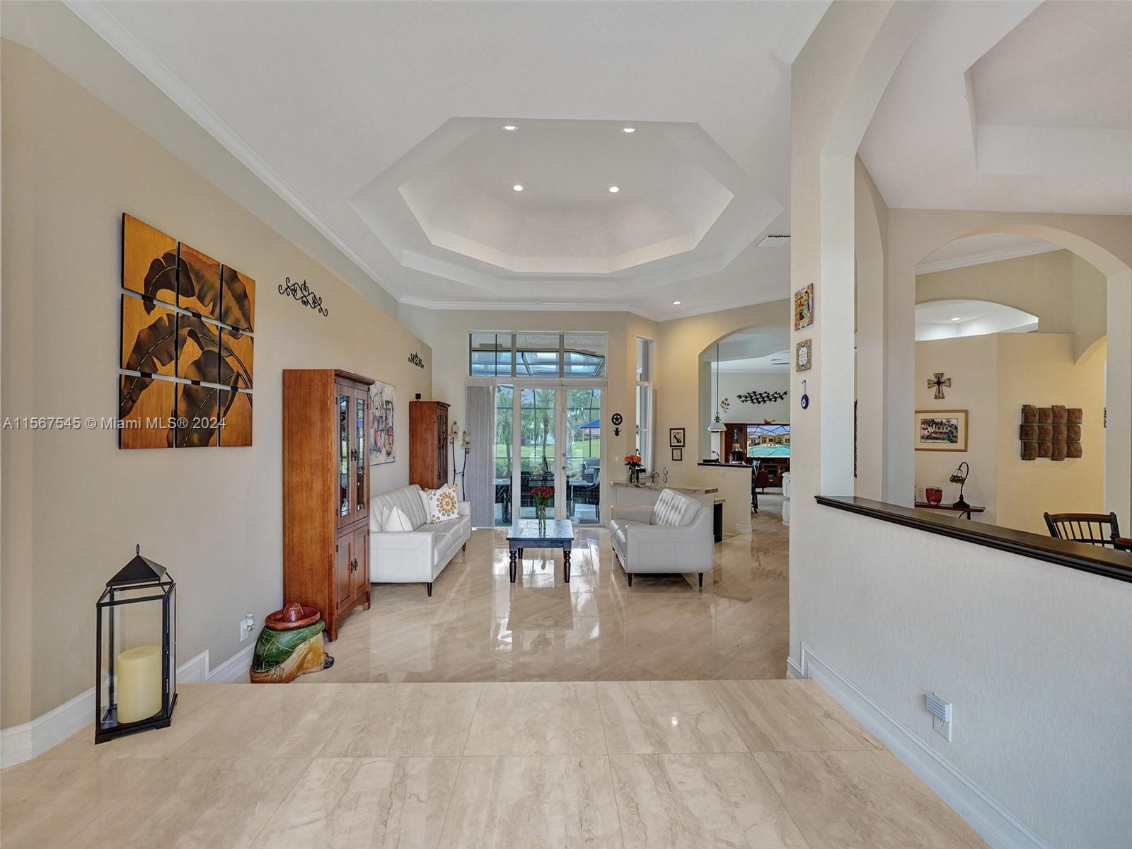 2471 Eagle Run Dr