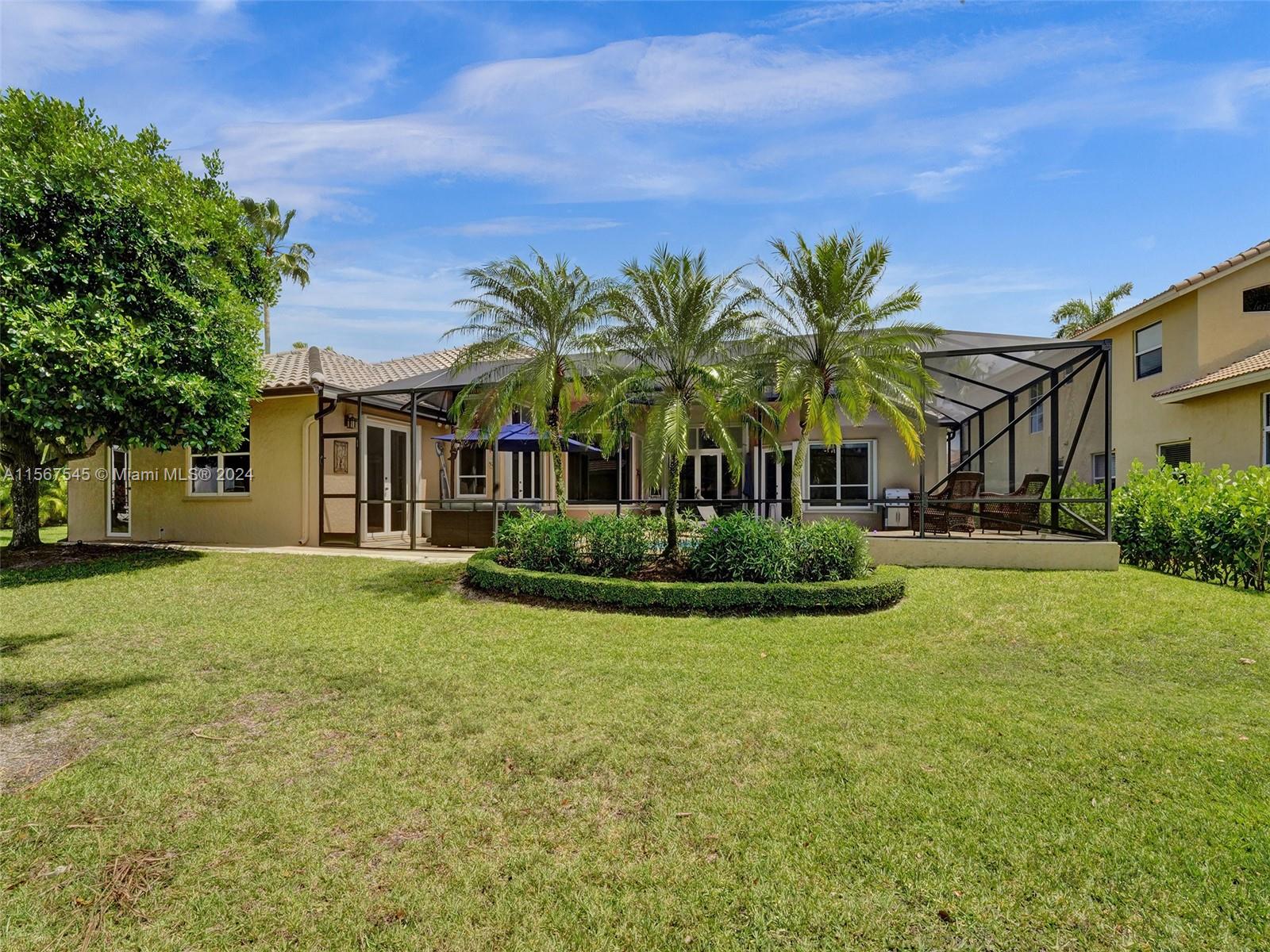 2471 Eagle Run Dr