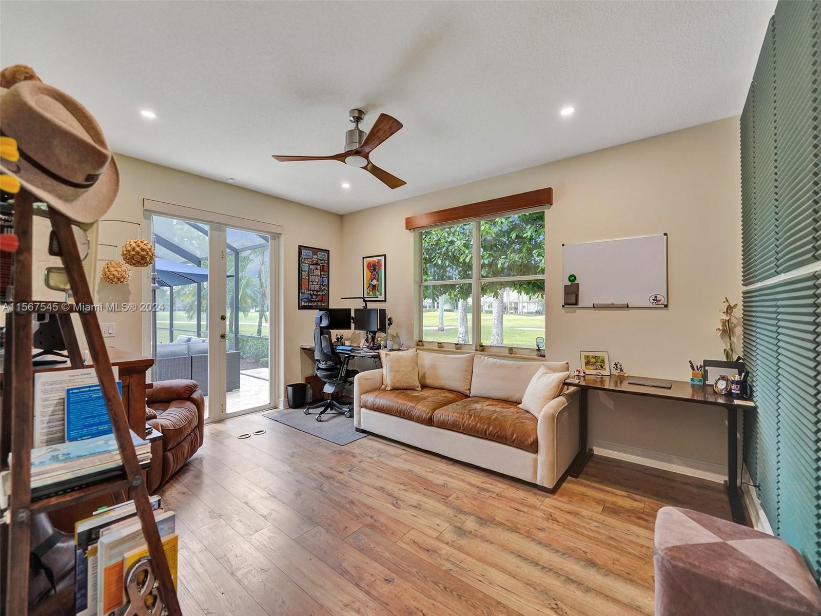 2471 Eagle Run Dr