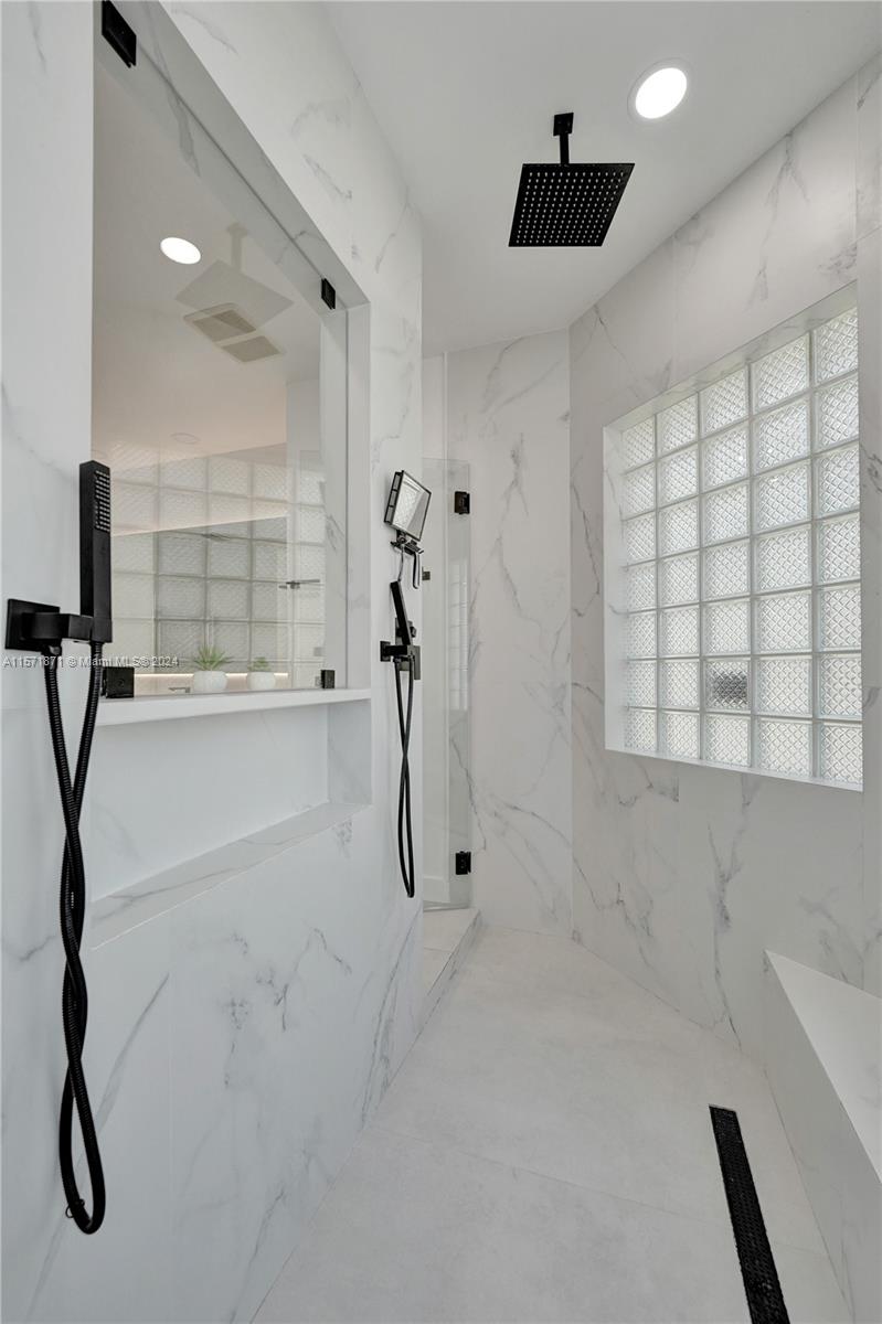 2440 Provence Cir
