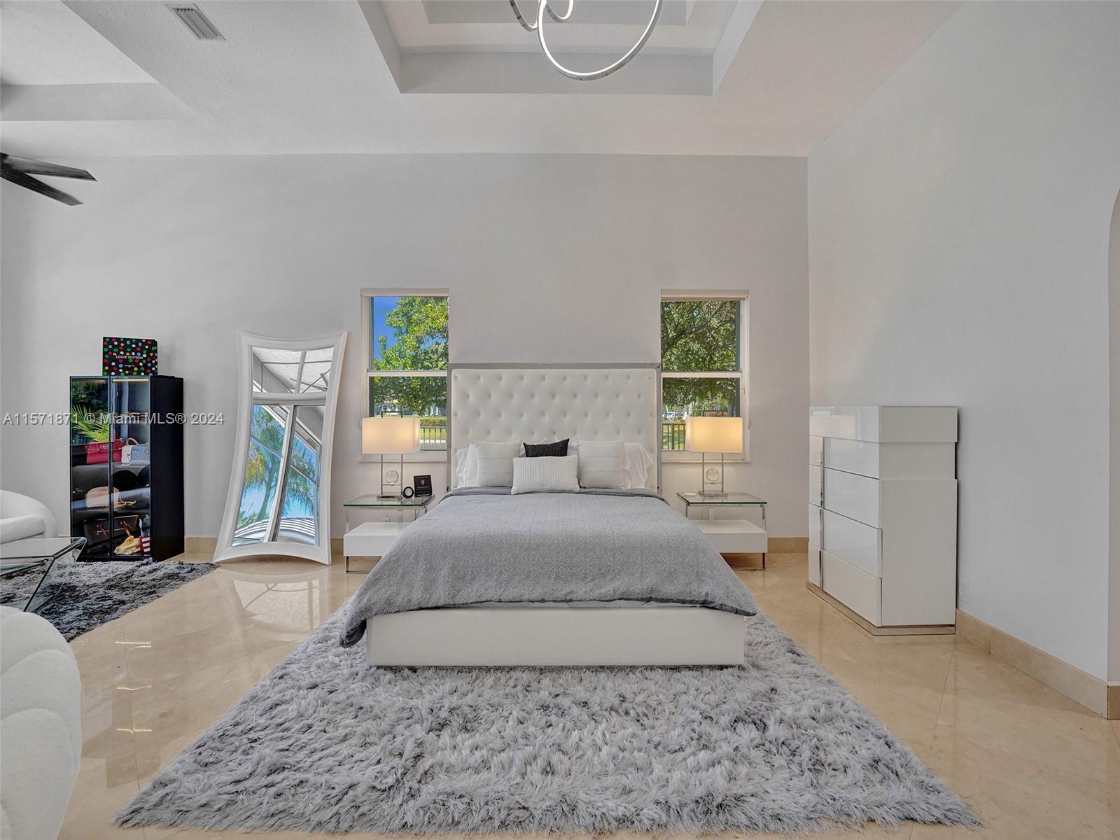 2440 Provence Cir