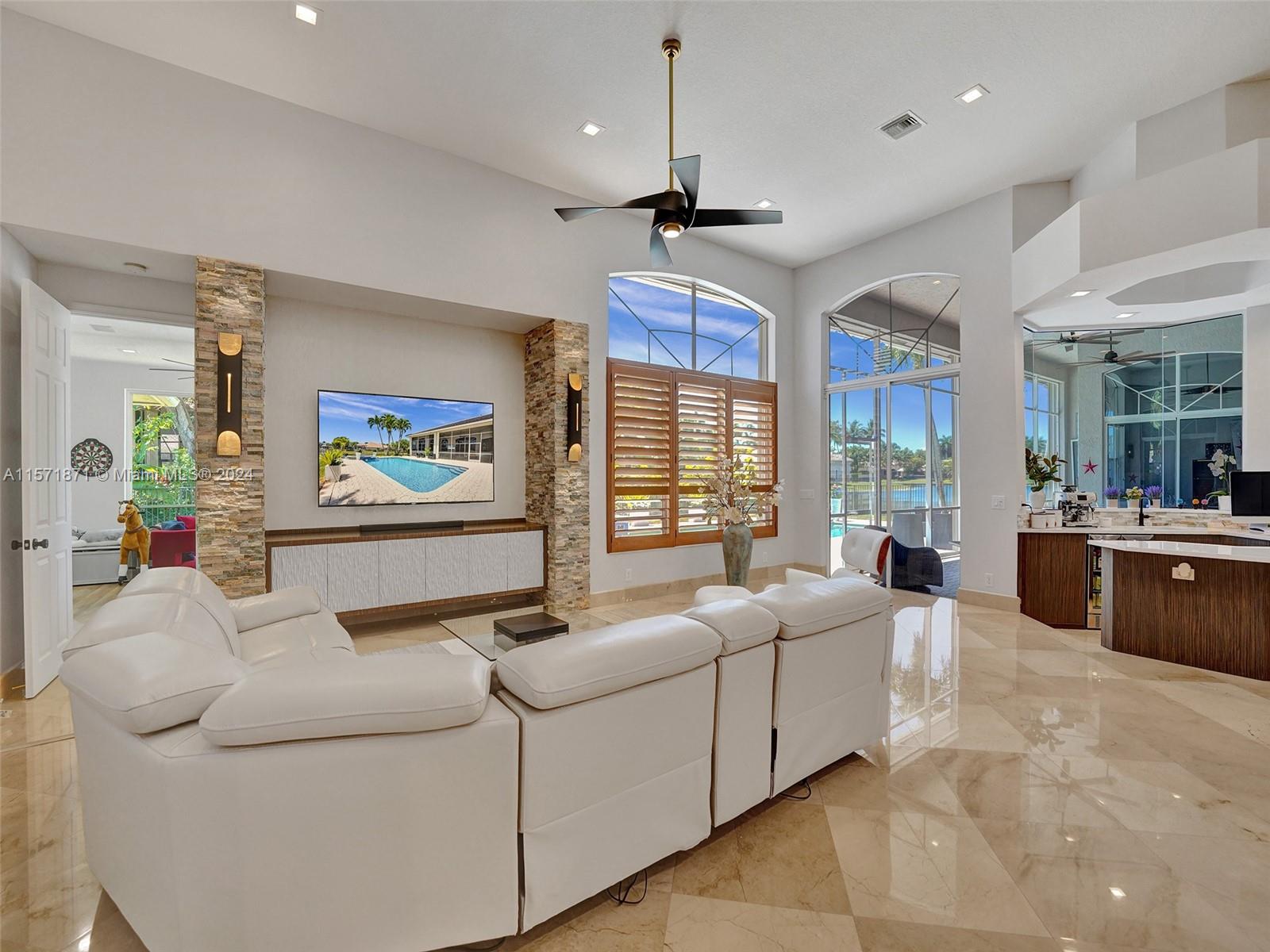 2440 Provence Cir