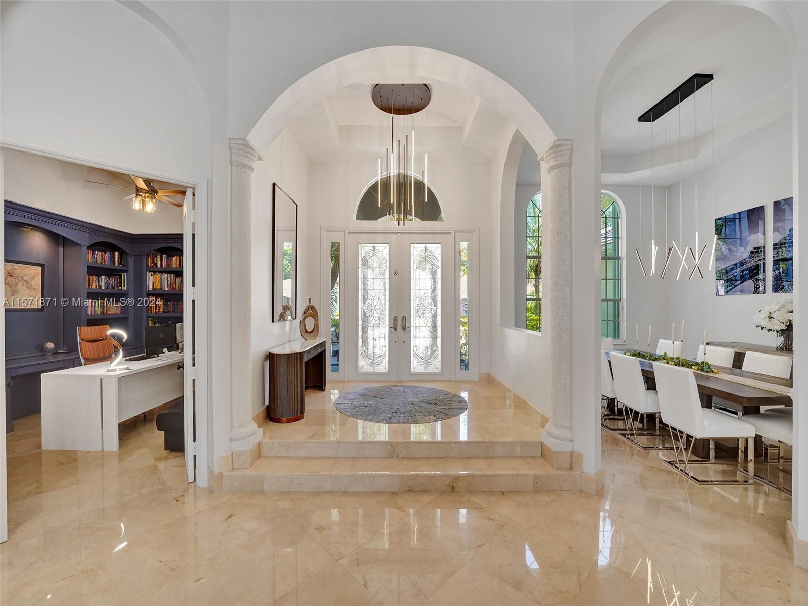 2440 Provence Cir