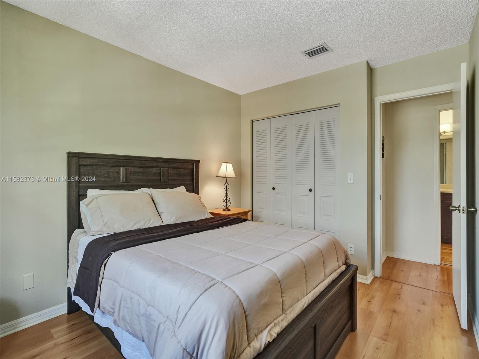 820 Garnet Cir