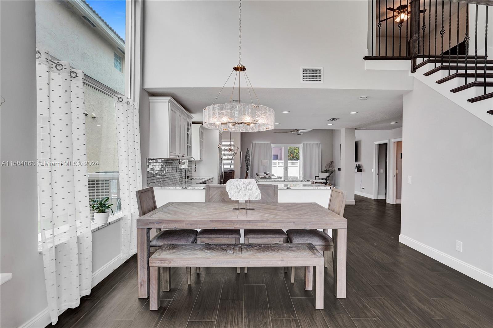 1038 NW 116th Ave