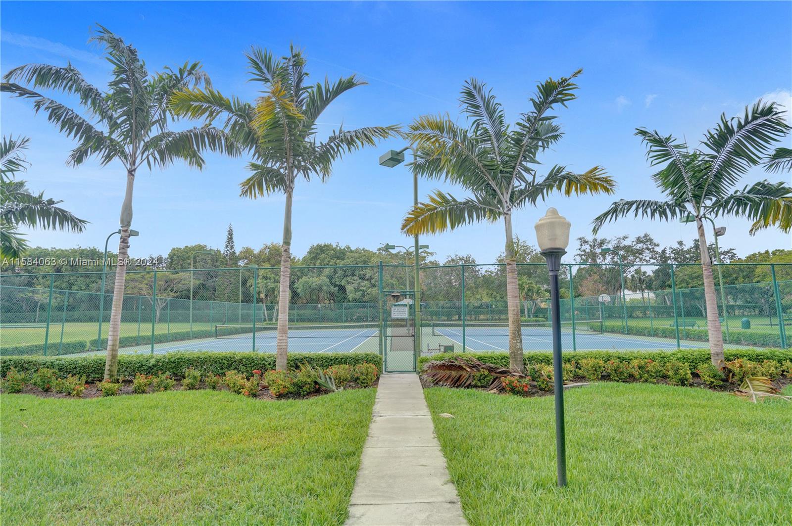 1038 NW 116th Ave