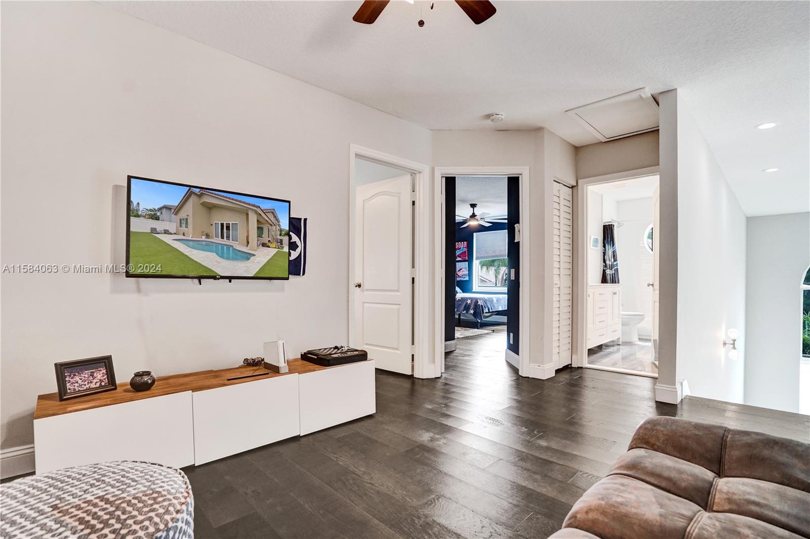 1038 NW 116th Ave