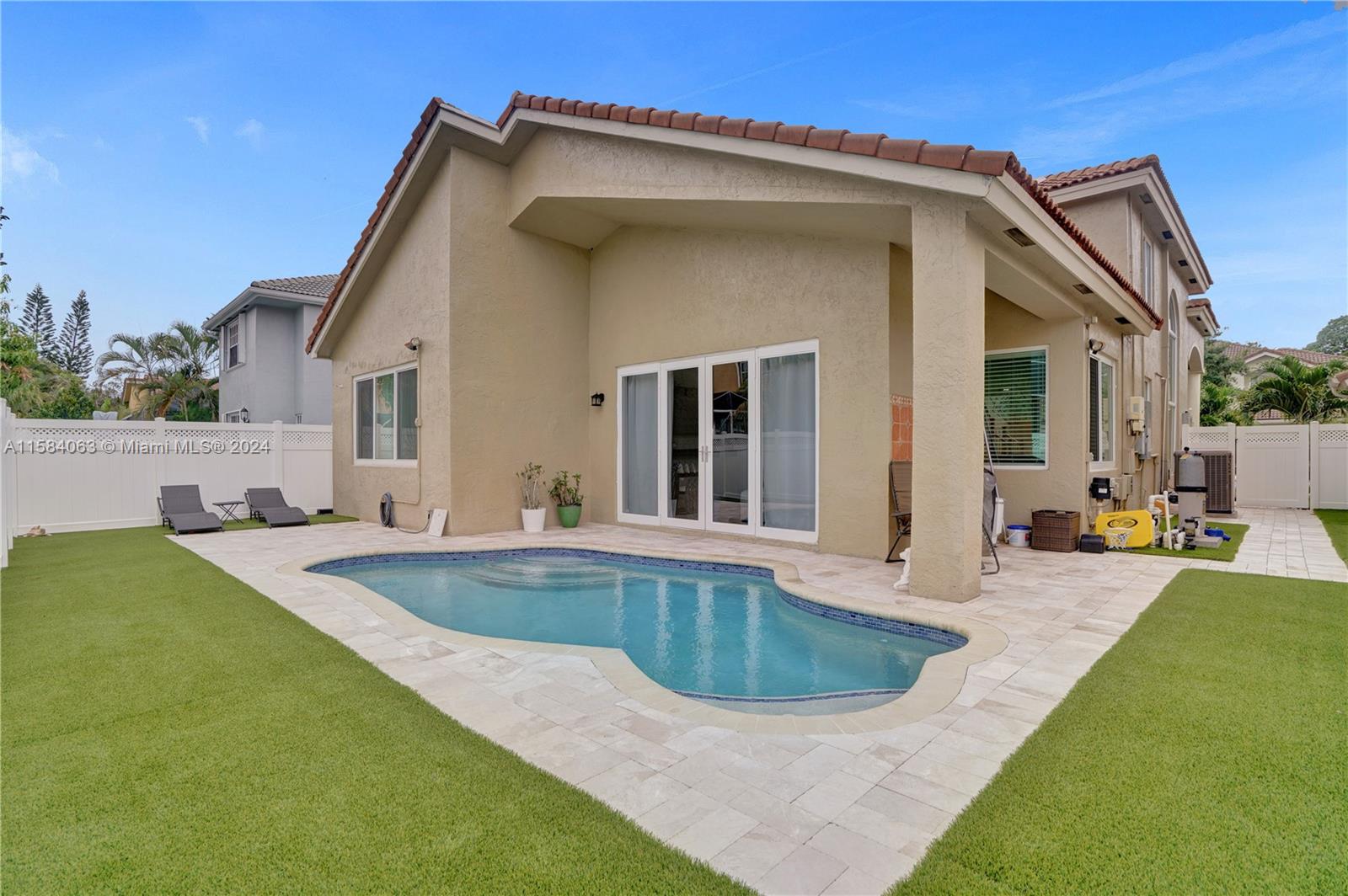 1038 NW 116th Ave