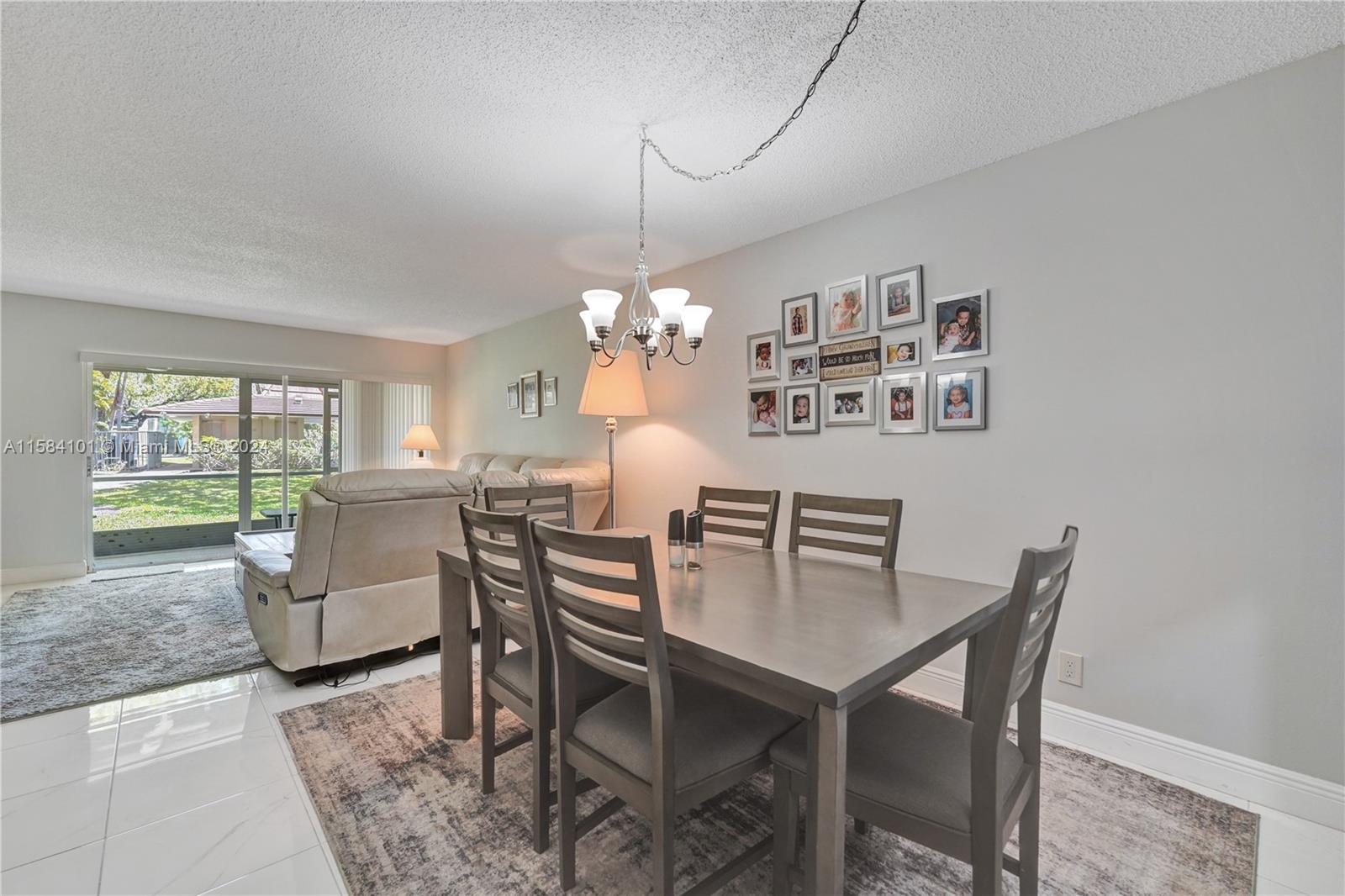 3772 Inverrary Blvd # 107