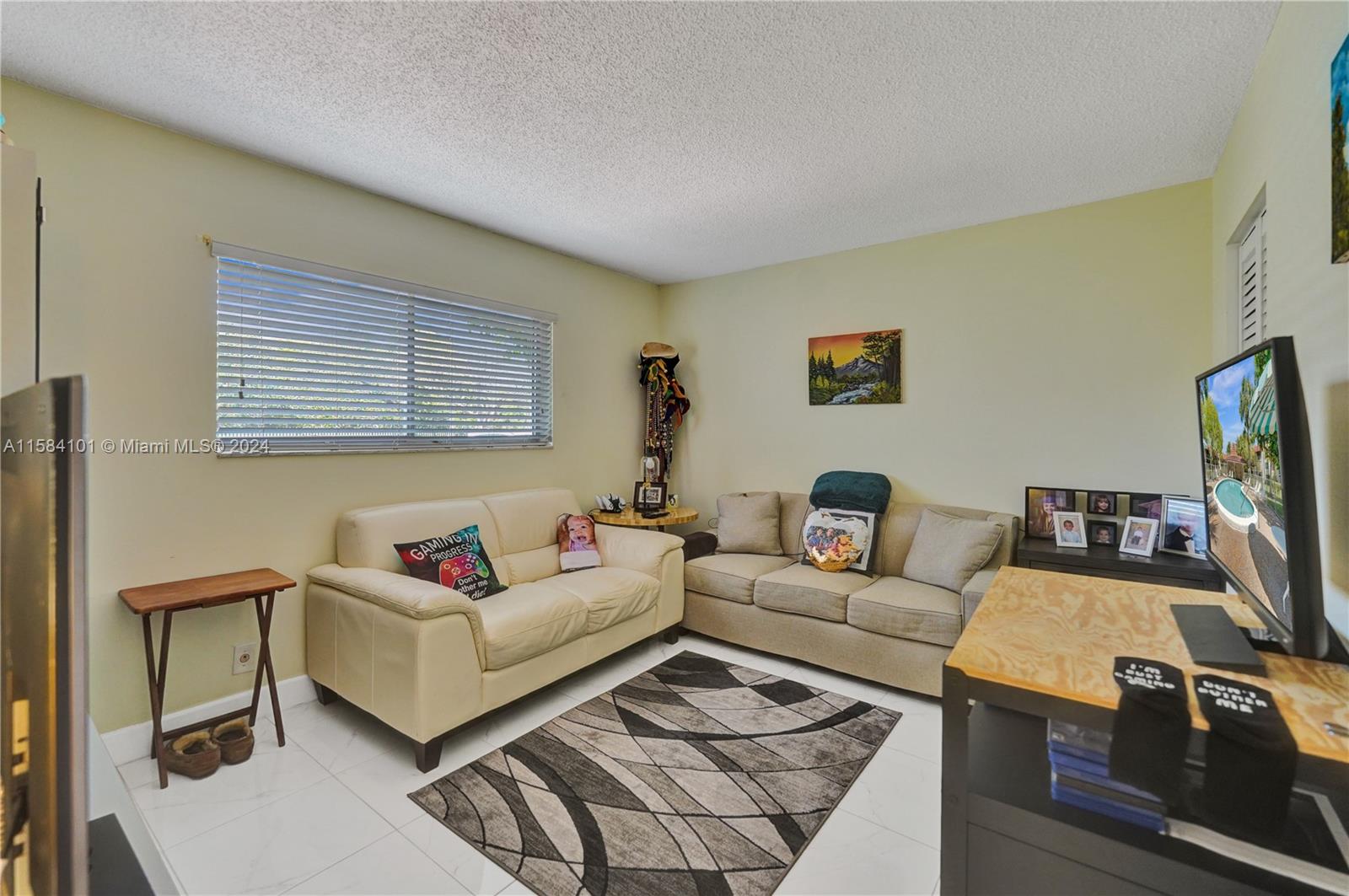 3772 Inverrary Blvd # 107