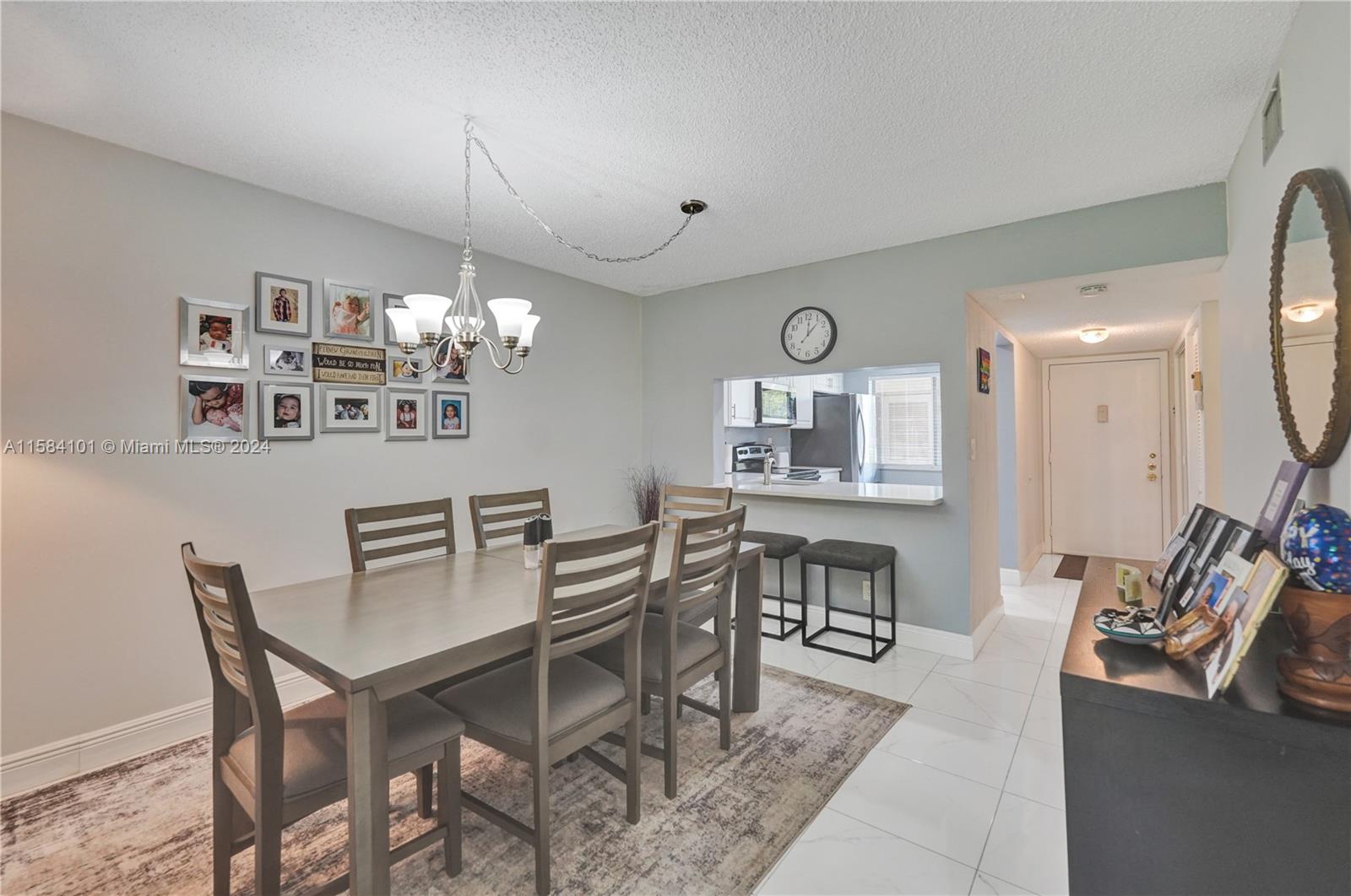 3772 Inverrary Blvd # 107