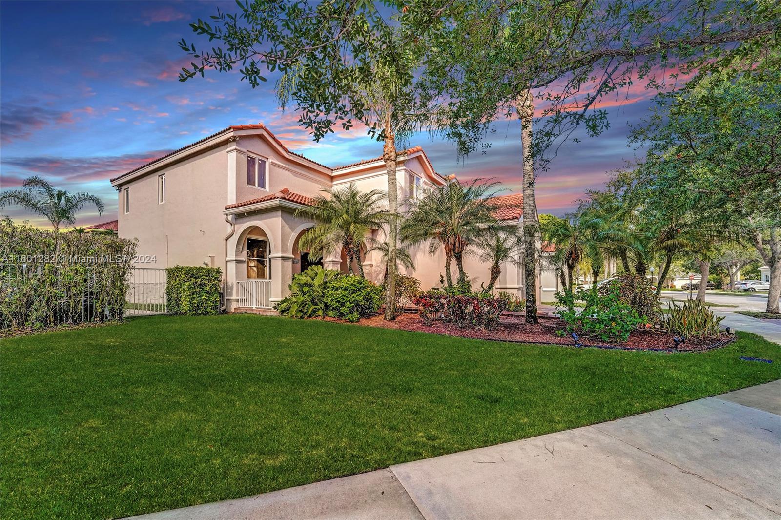 1324 Banyan Way