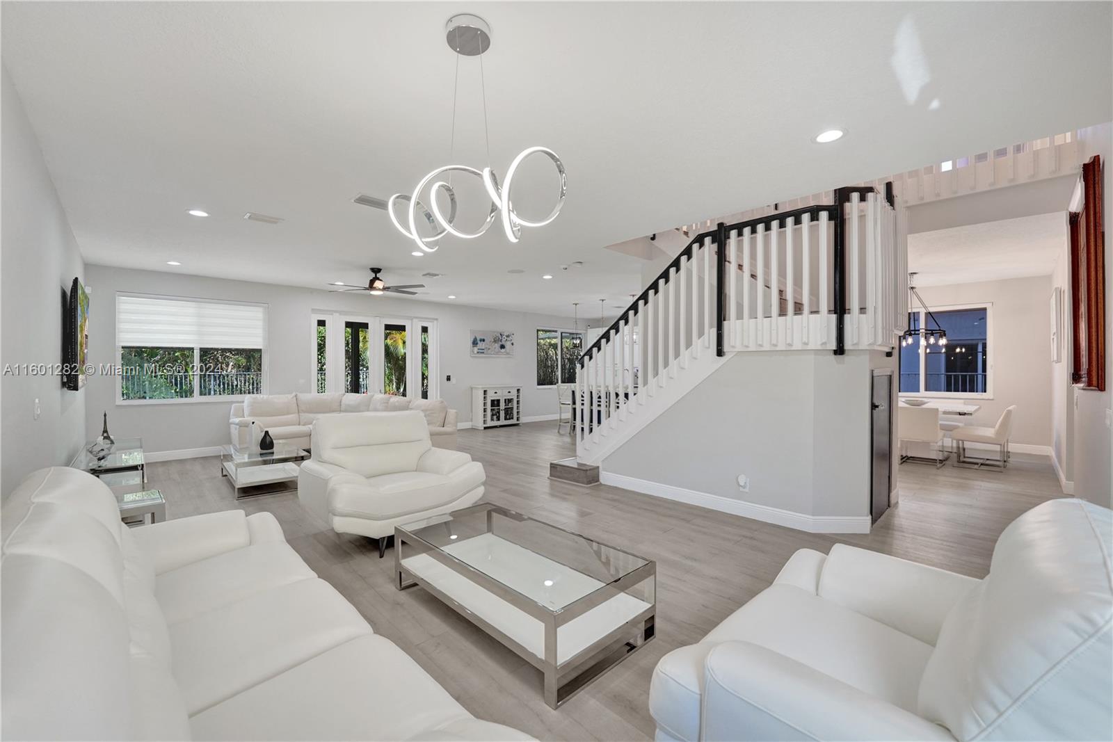 1324 Banyan Way