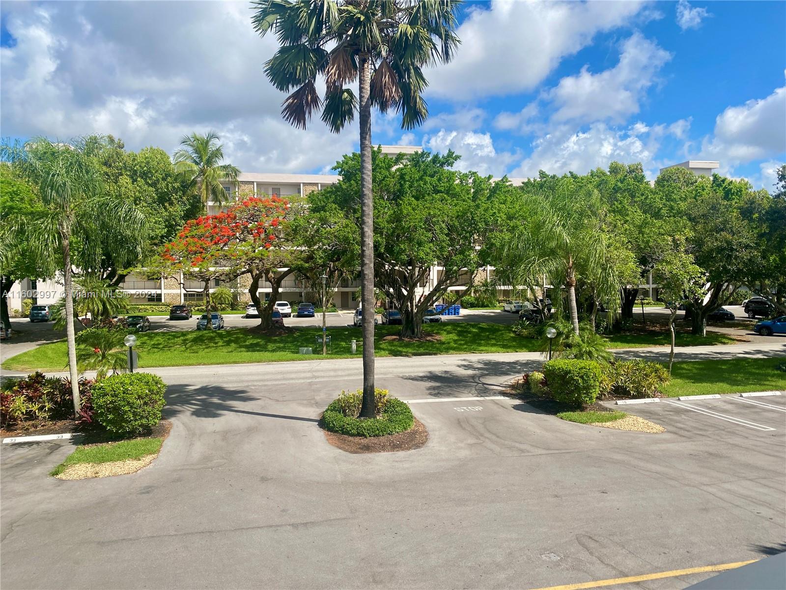 2800 N Palm Aire Dr # 205