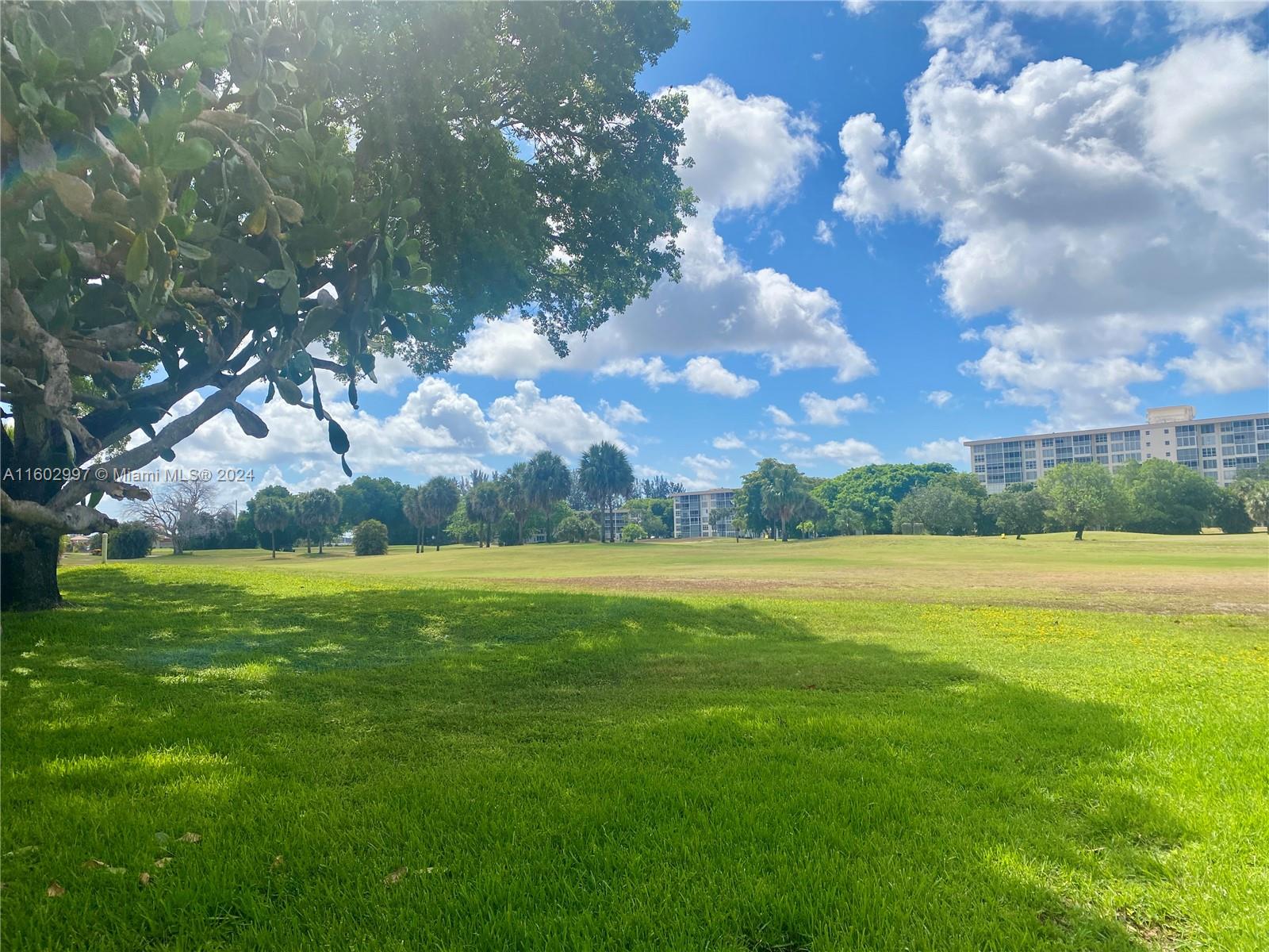 2800 N Palm Aire Dr # 205