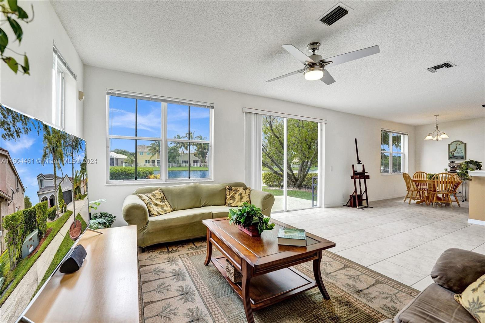 689 Vista Meadows Dr