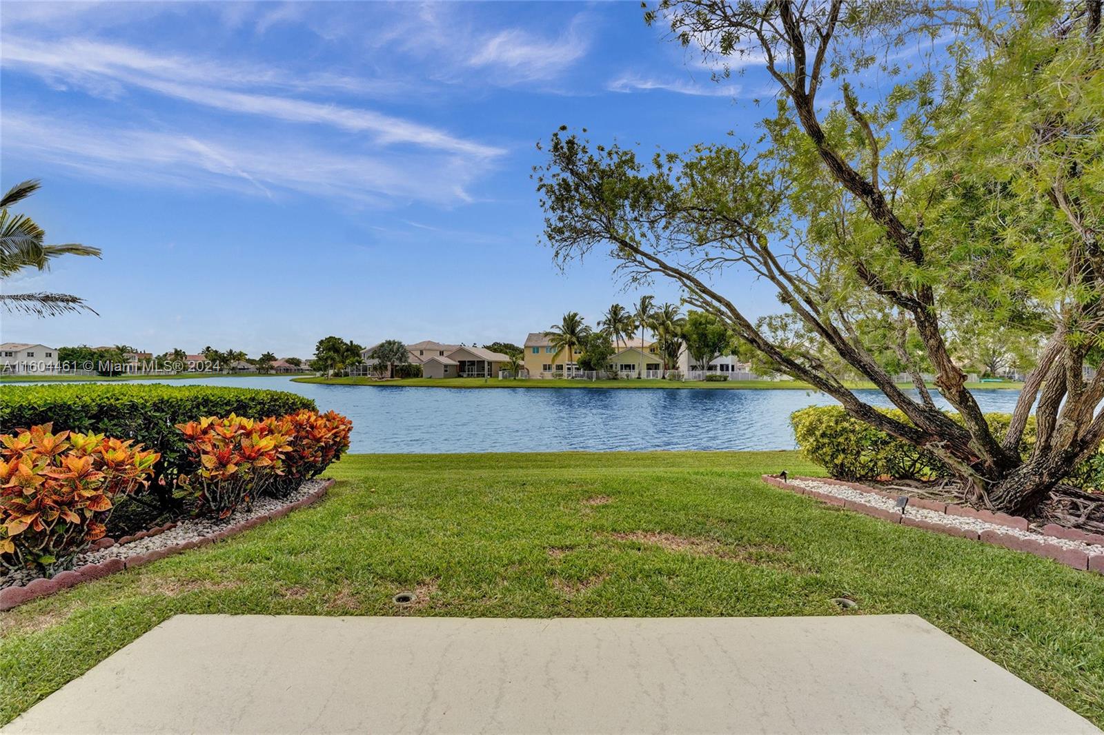 689 Vista Meadows Dr