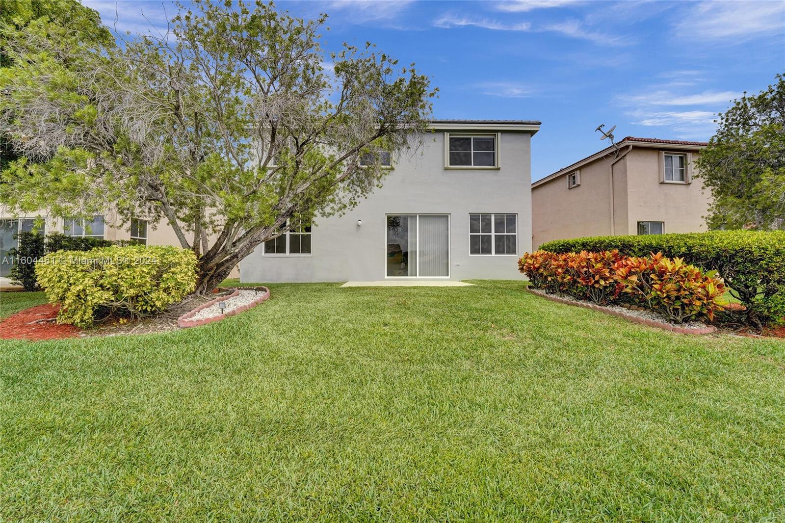 689 Vista Meadows Dr