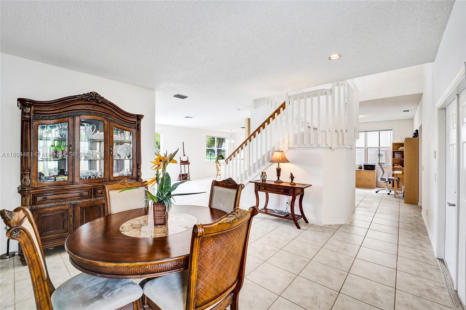 689 Vista Meadows Dr