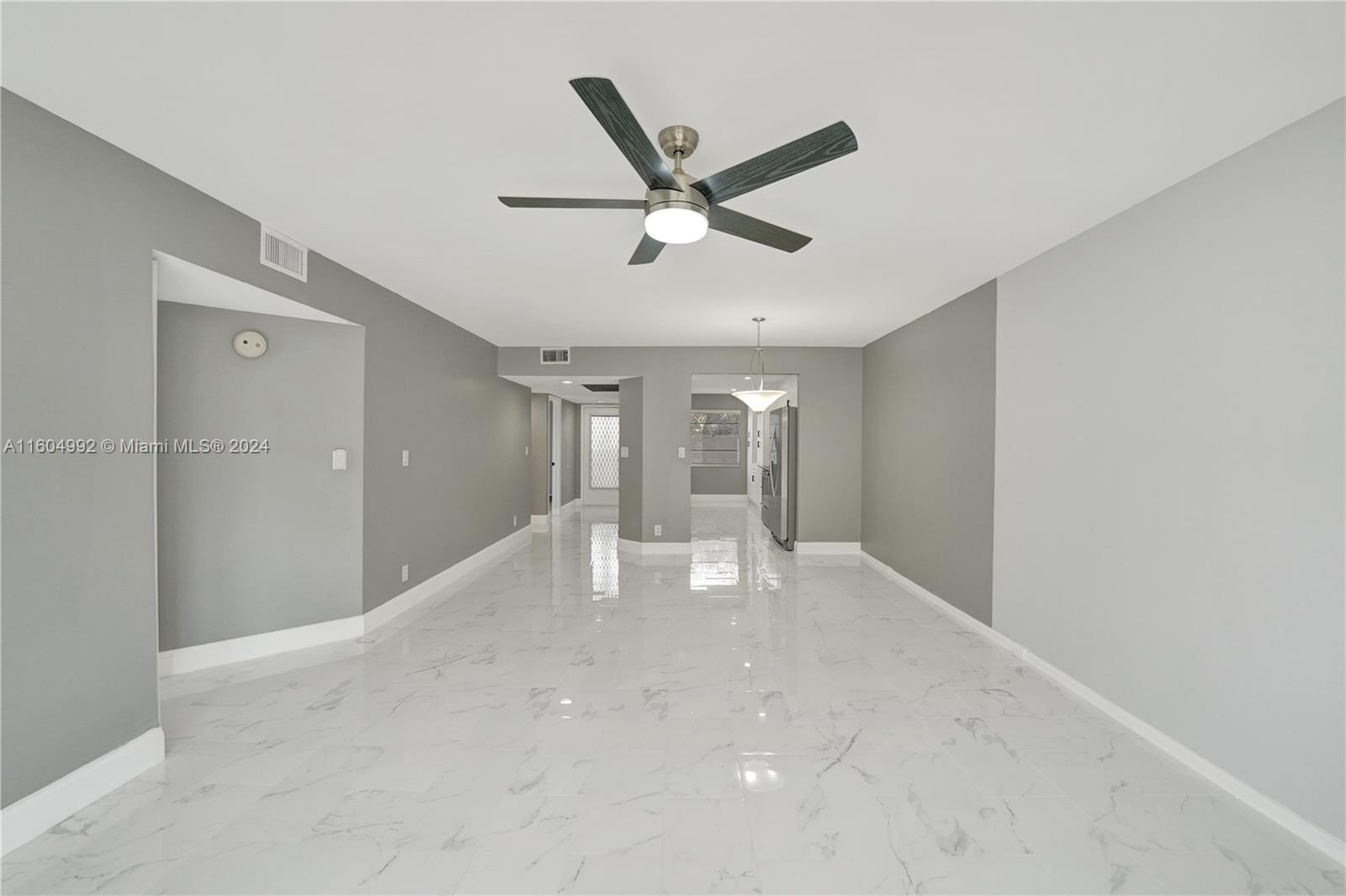 1802 Eleuthera Pt # E3