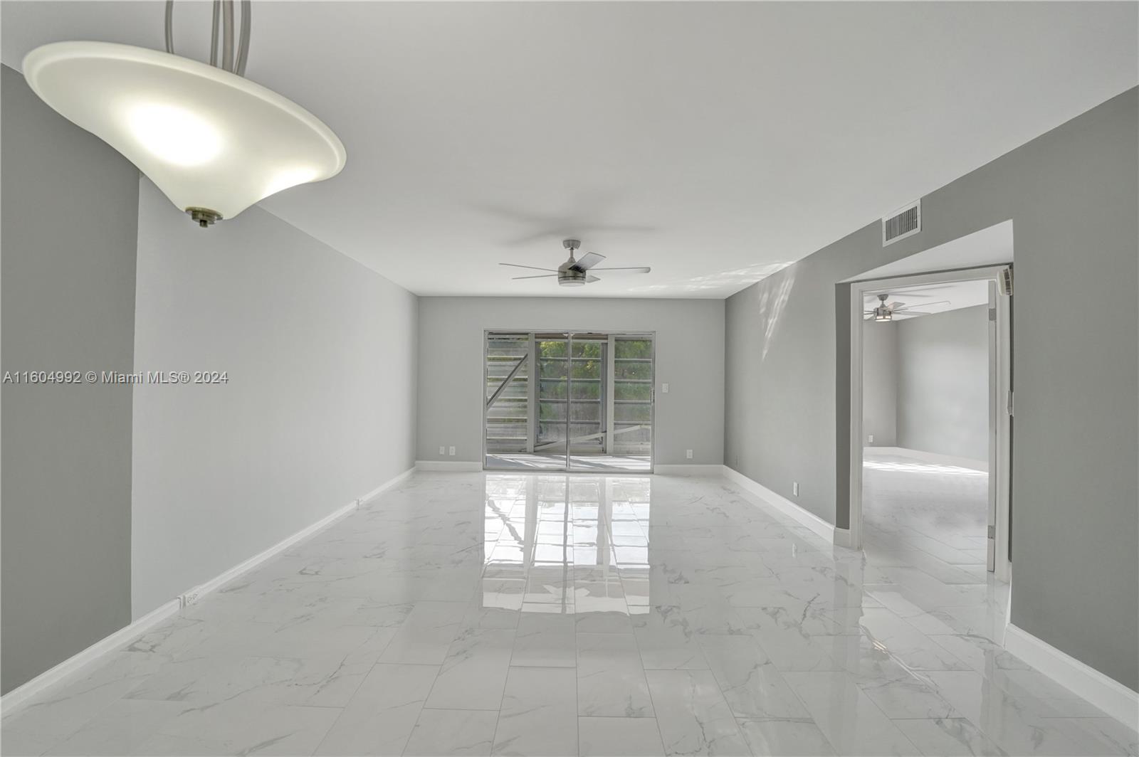 1802 Eleuthera Pt # E3
