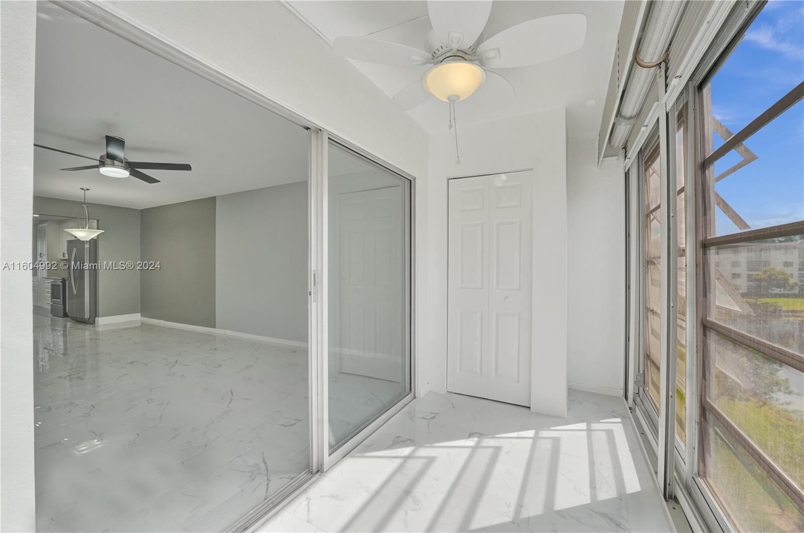 1802 Eleuthera Pt # E3