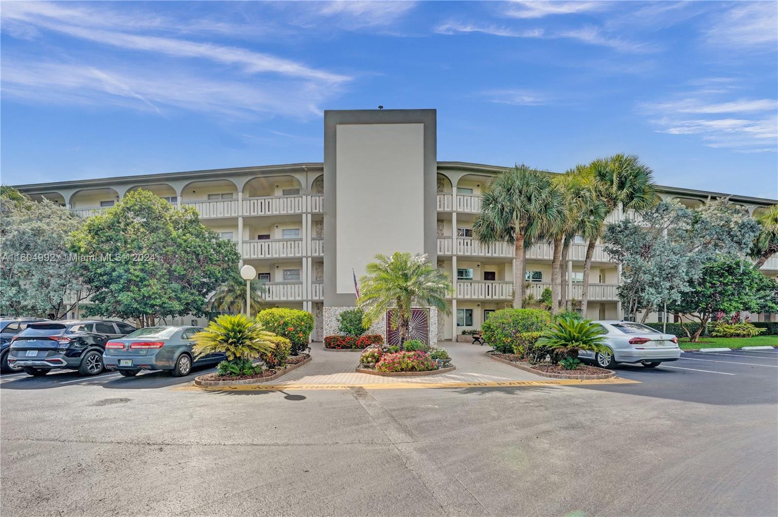 1802 Eleuthera Pt # E3